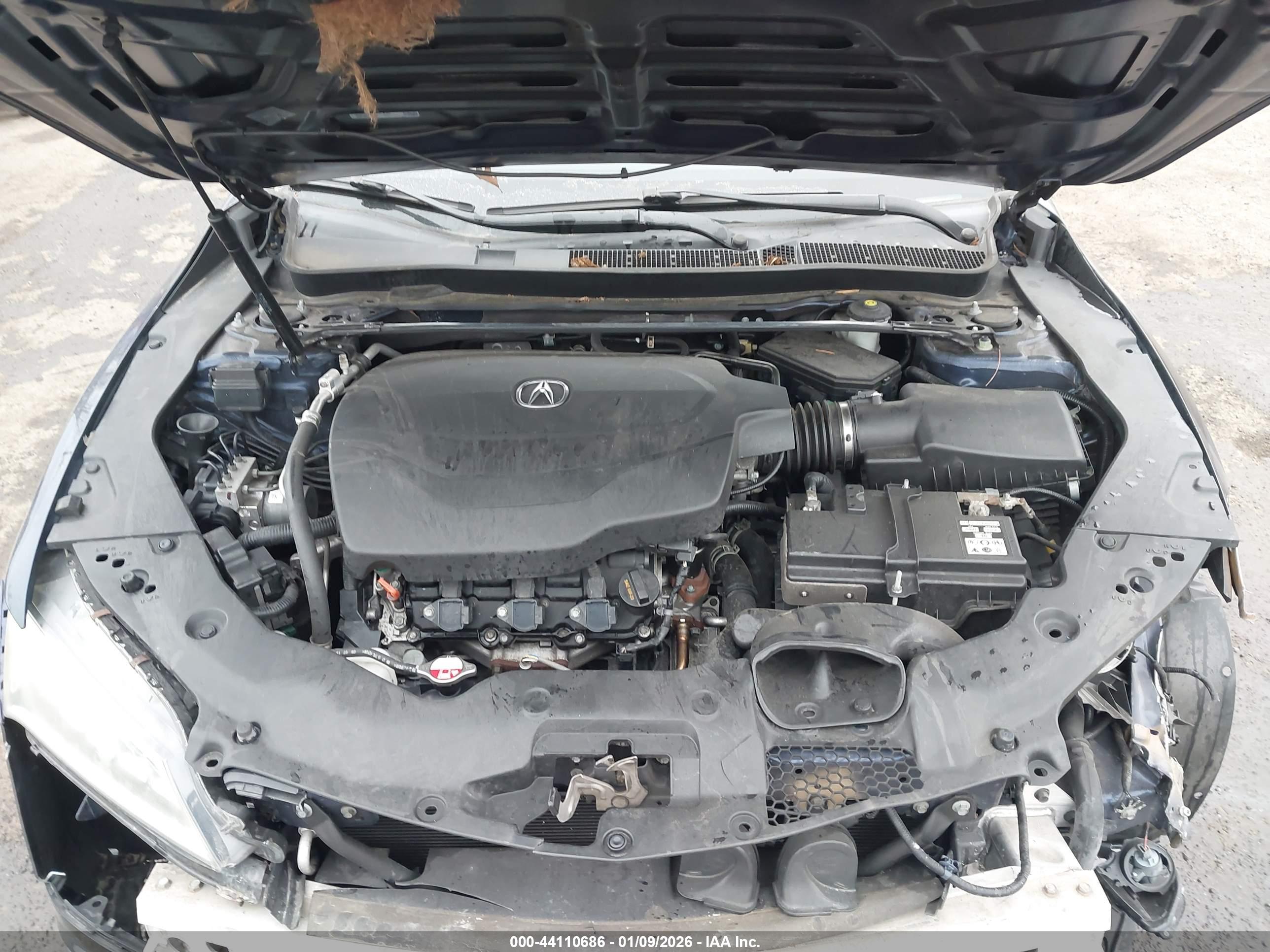 ACURA TLX image 10