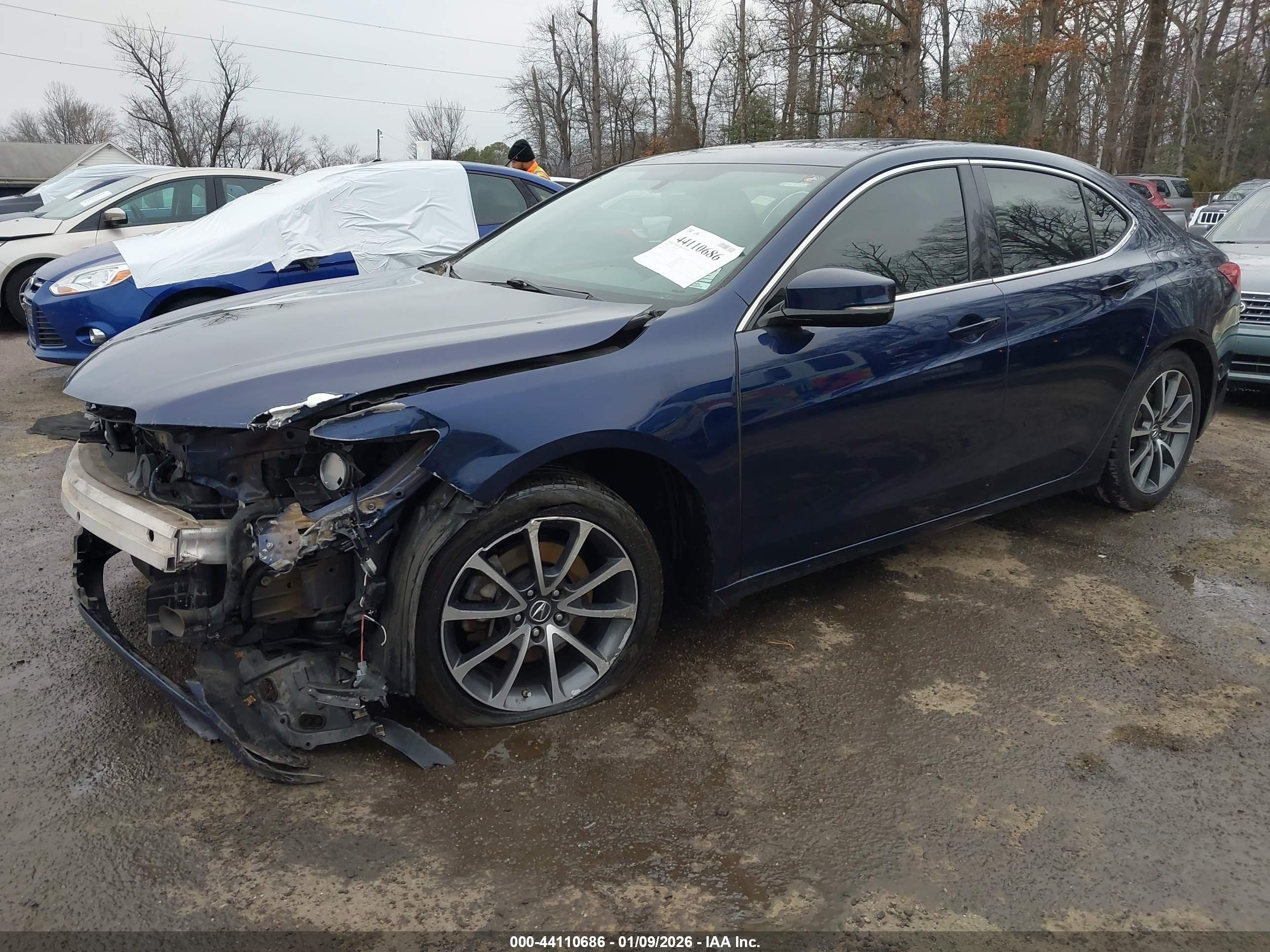 ACURA TLX image 2