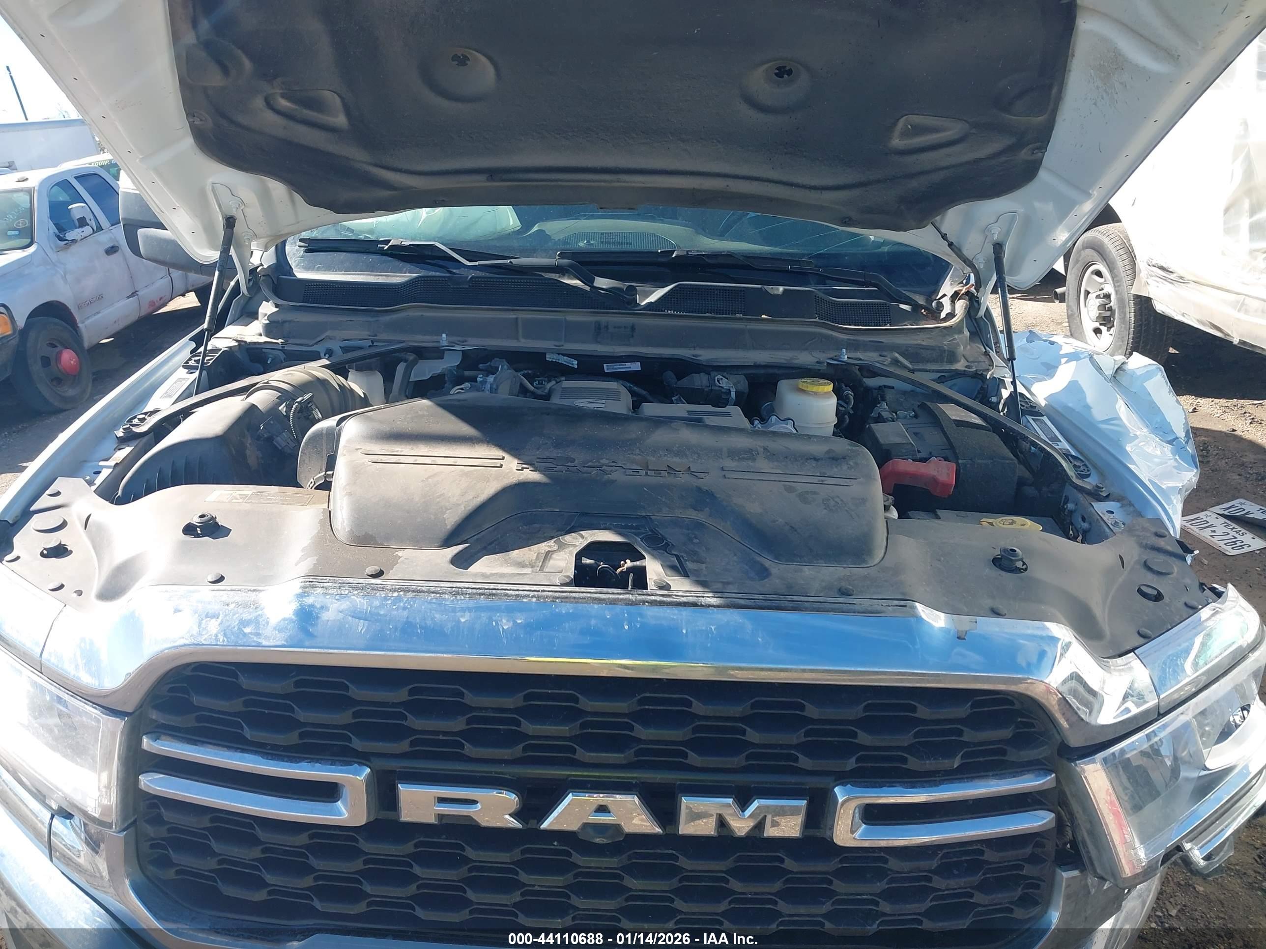RAM 3500 image 10