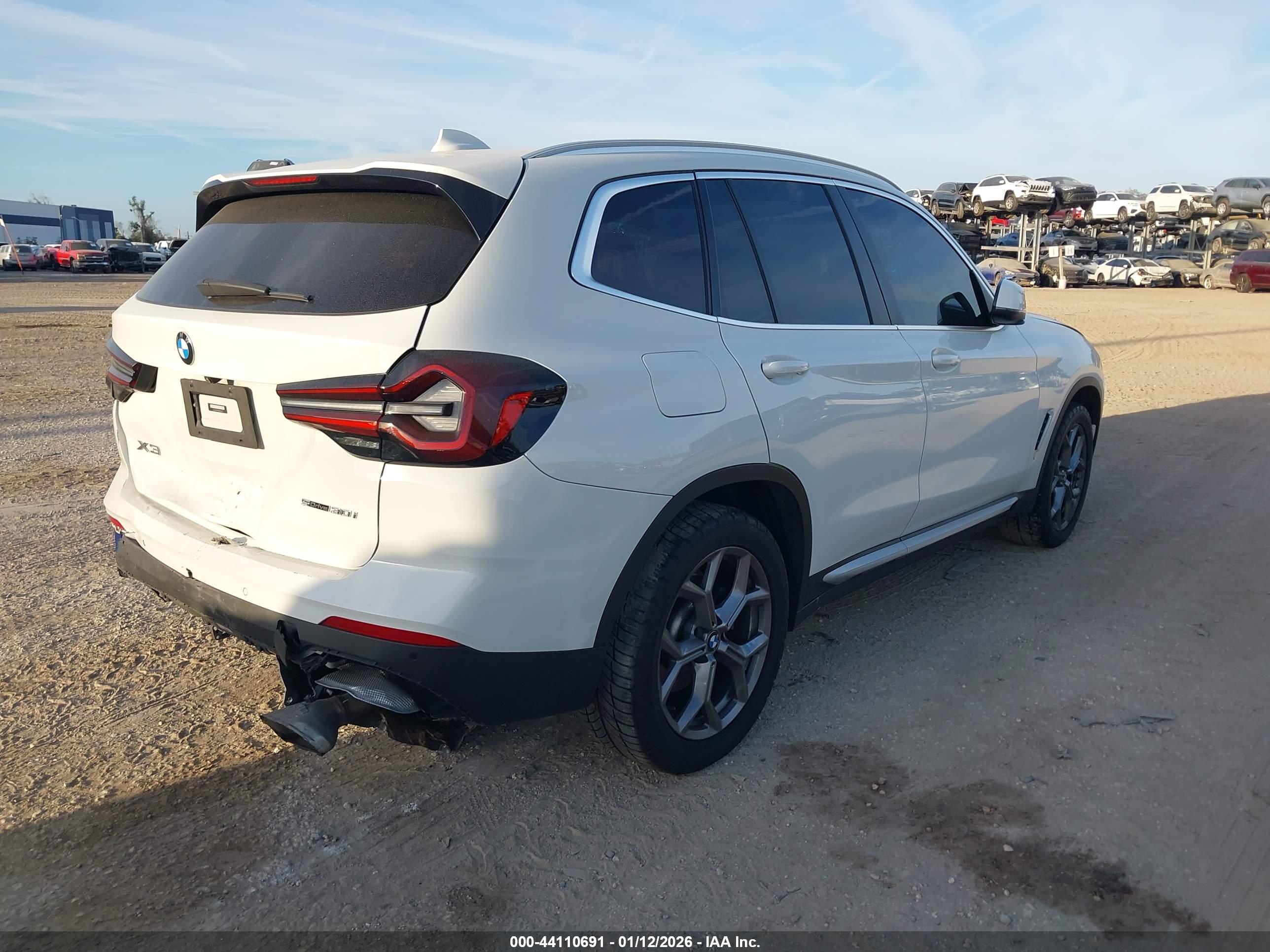 BMW X3 image 4
