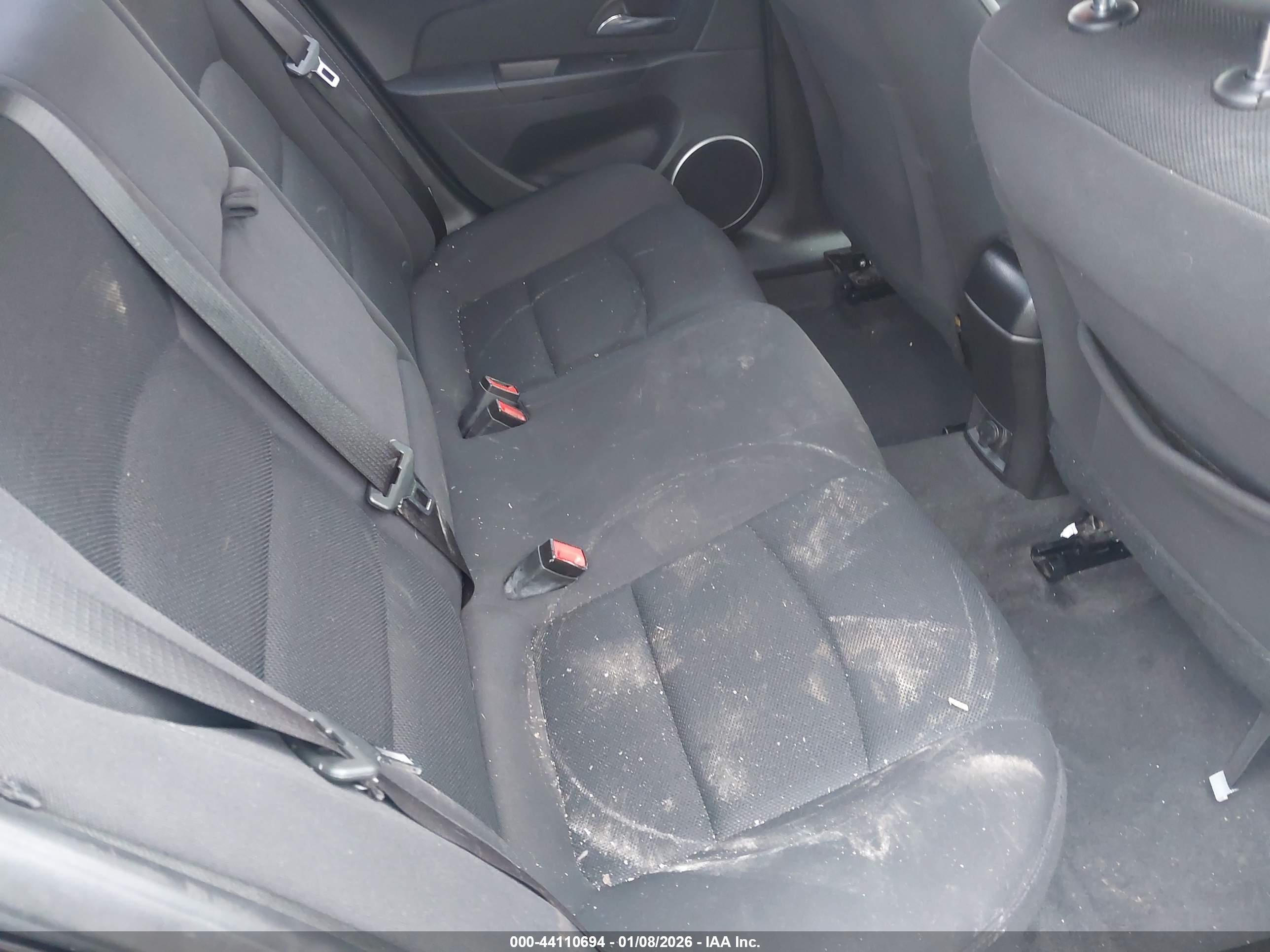 CHEVROLET CRUZE image 8
