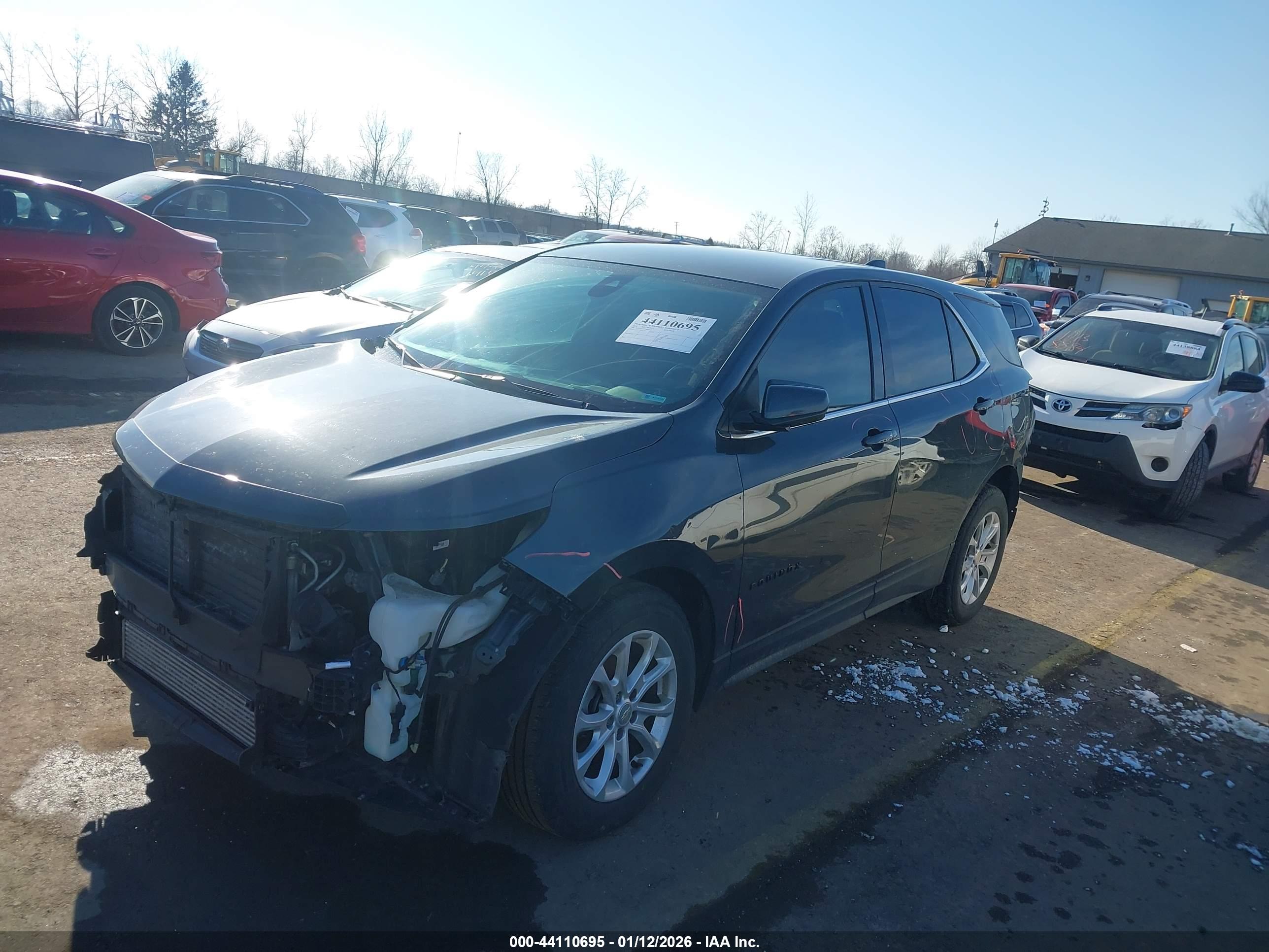CHEVROLET EQUINOX image 2