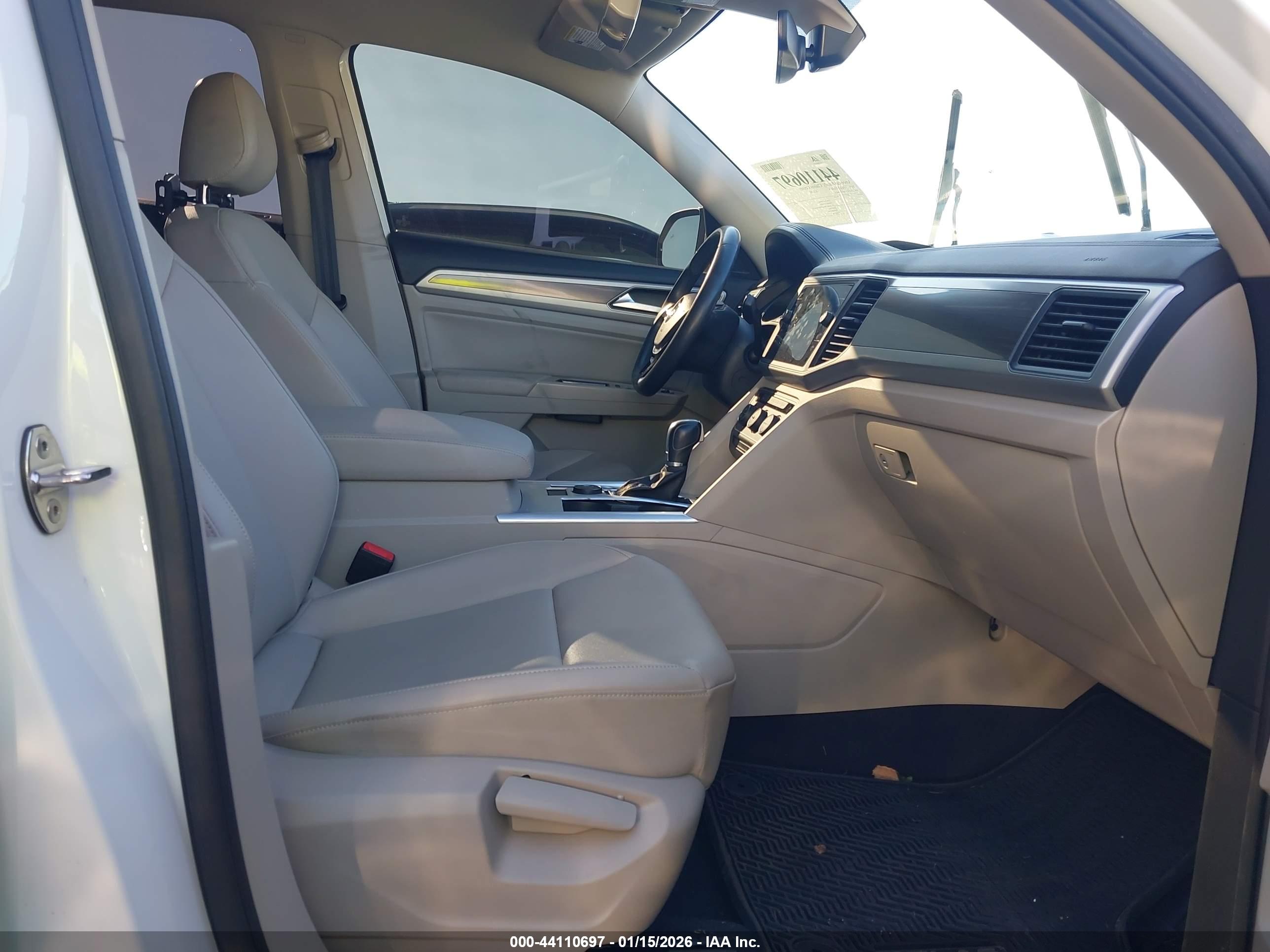 VOLKSWAGEN ATLAS image 5