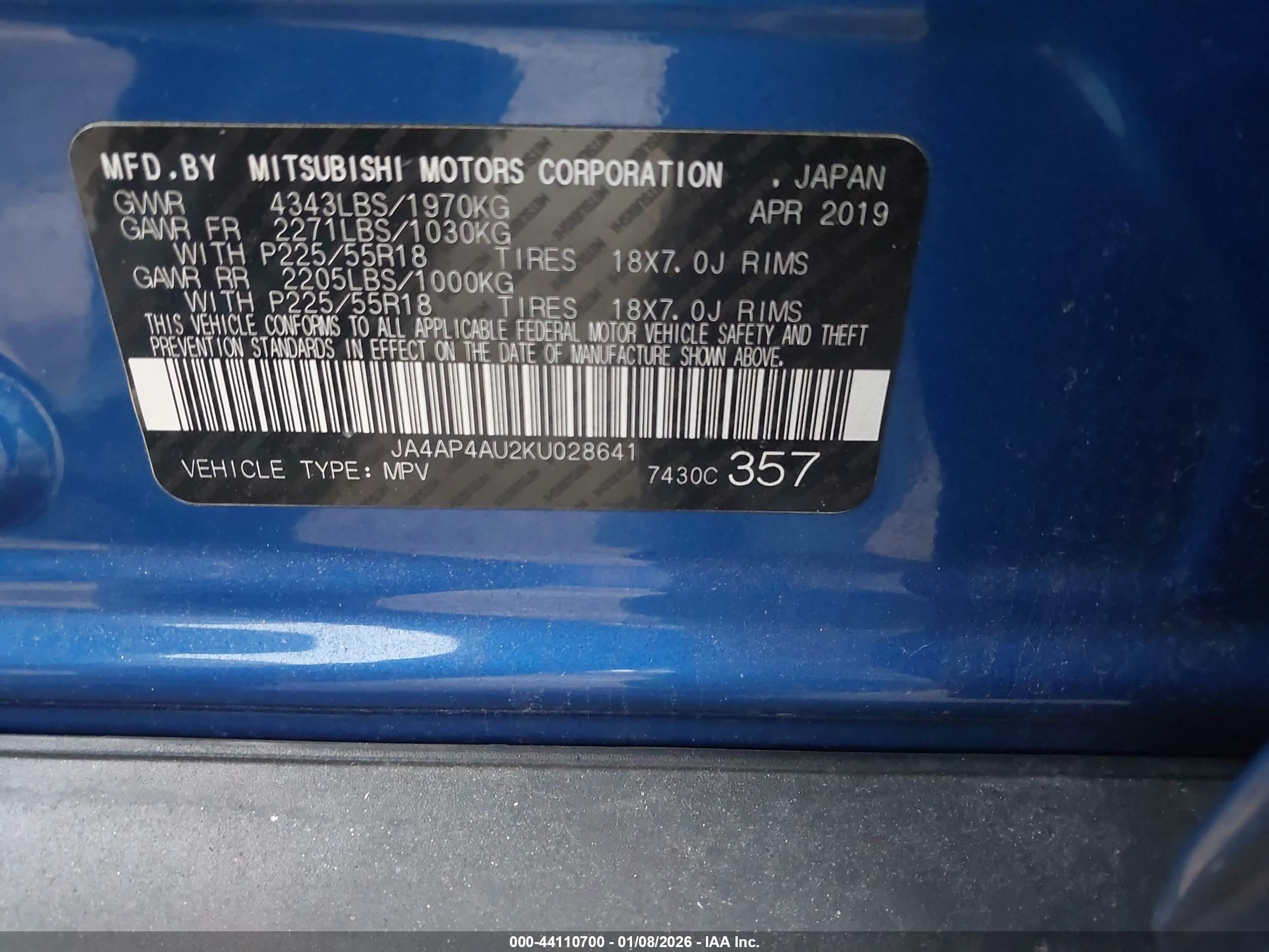 MITSUBISHI OUTLANDER image 9