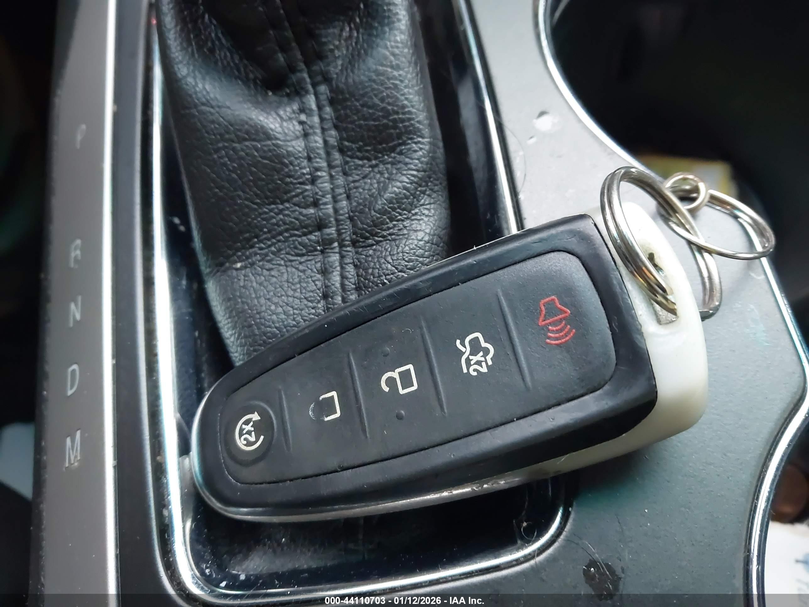 FORD EXPLORER image 11