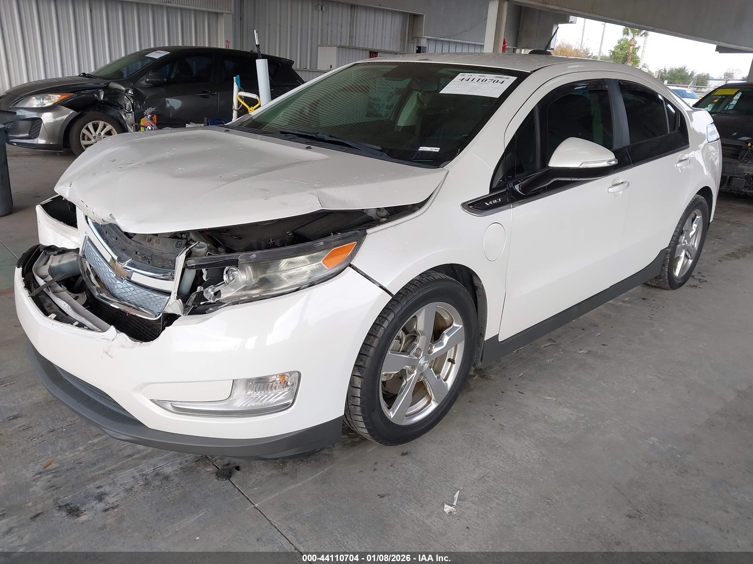 CHEVROLET VOLT image 2