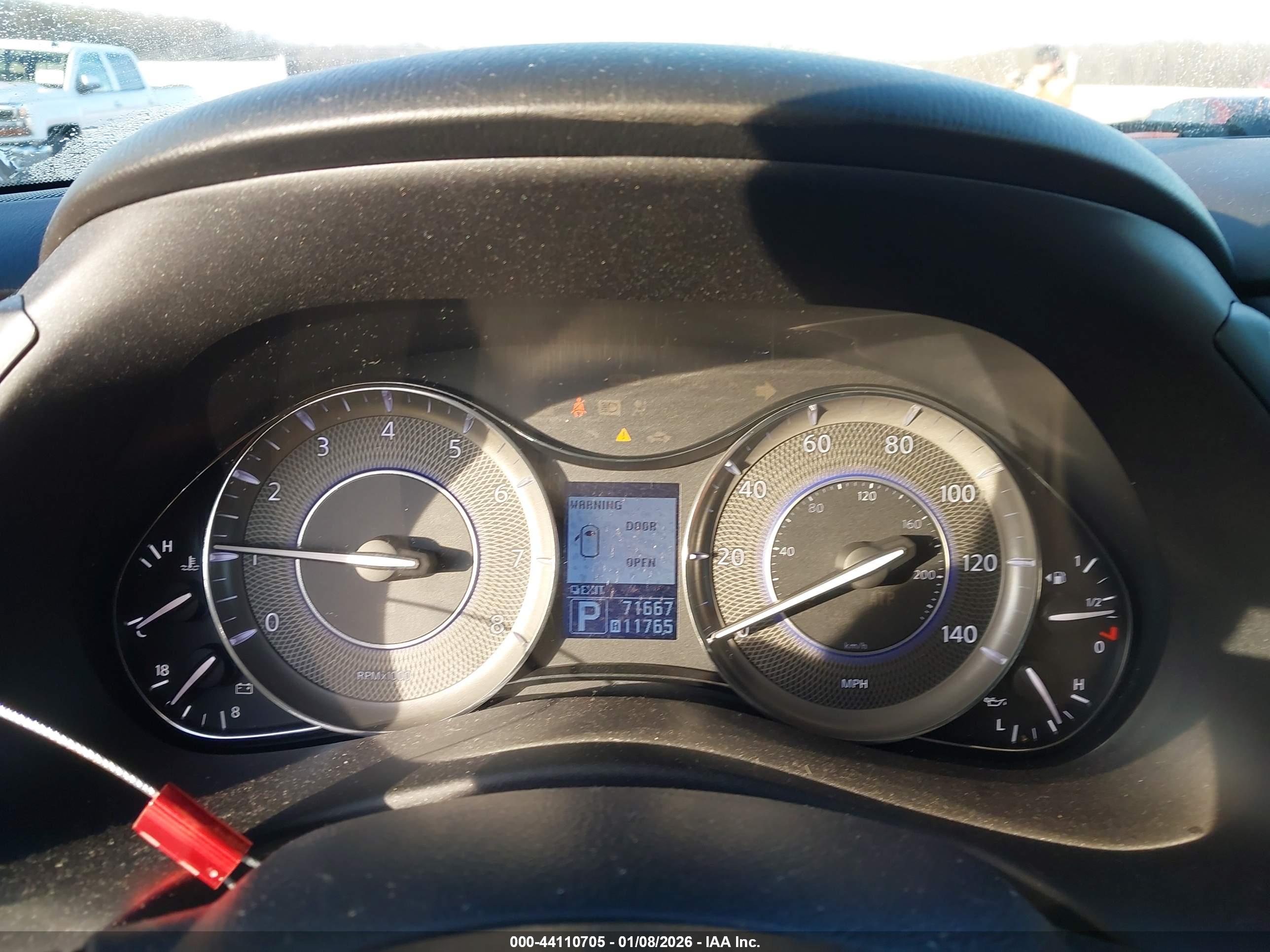 INFINITI QX56 image 7