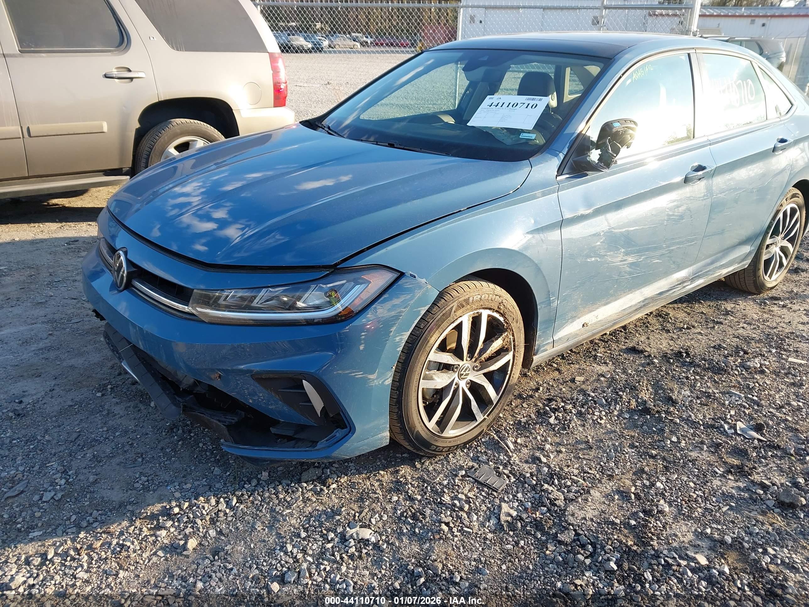VOLKSWAGEN JETTA image 6
