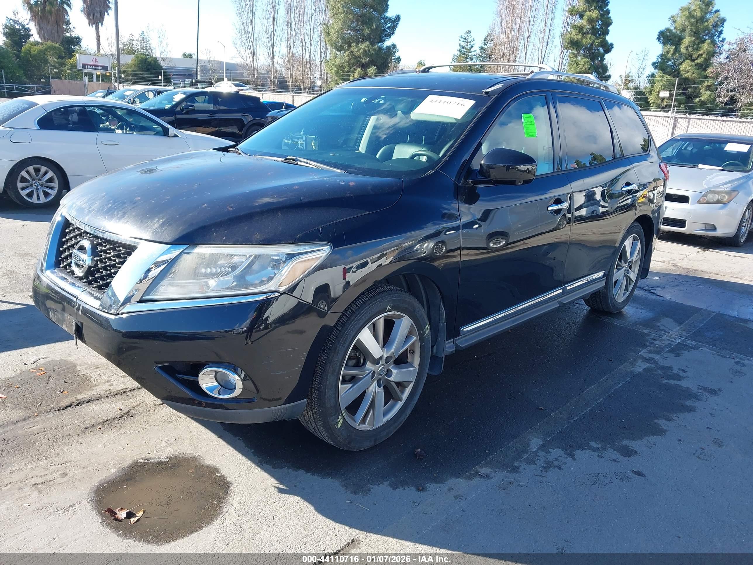 NISSAN PATHFINDER image 2