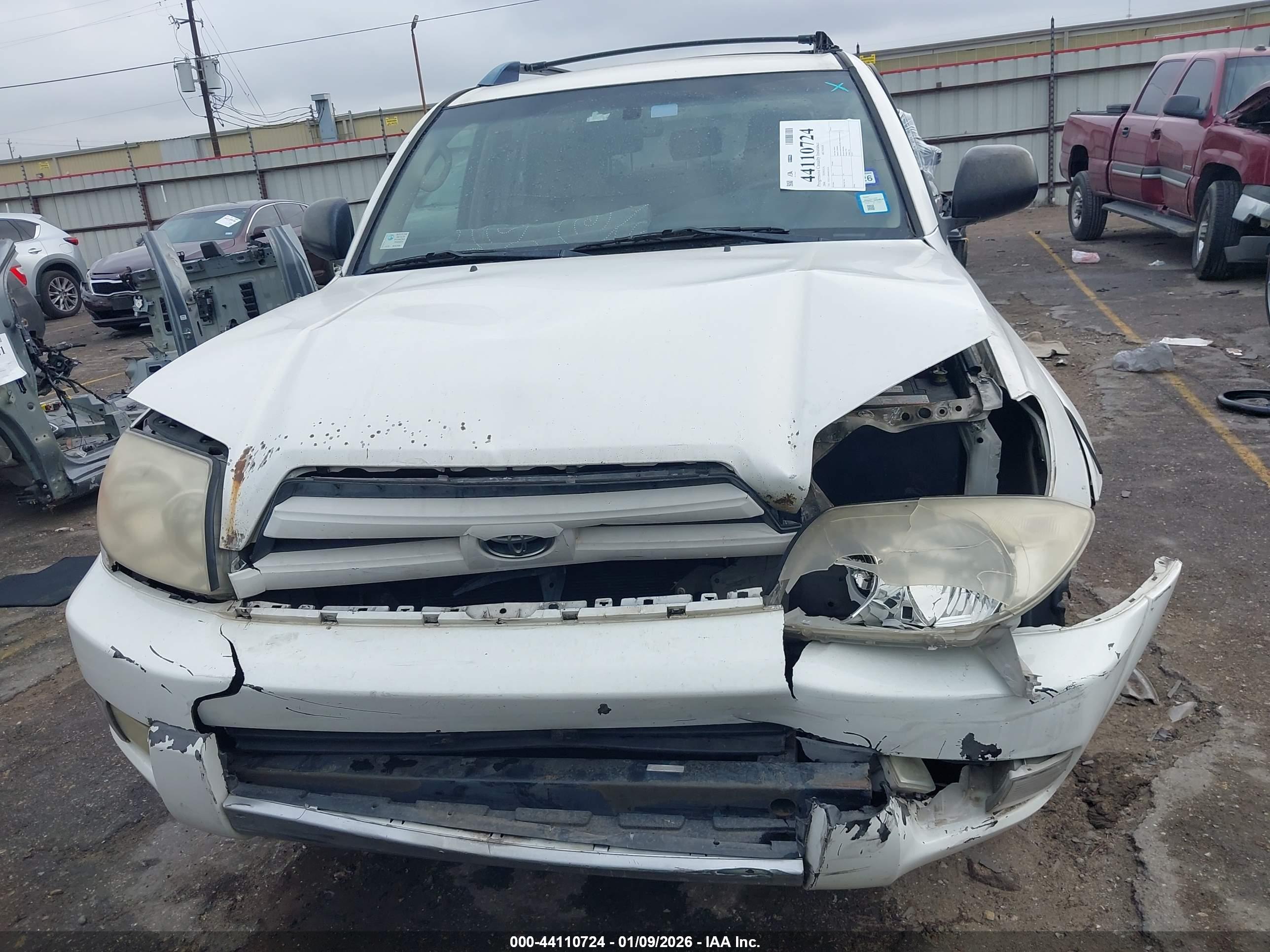 TOYOTA 4RUNNER image 6