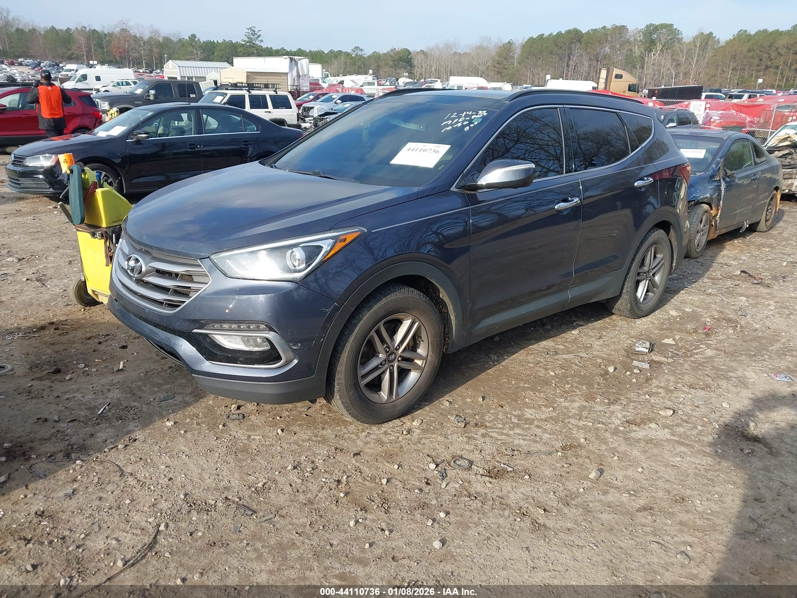 HYUNDAI SANTA image 2