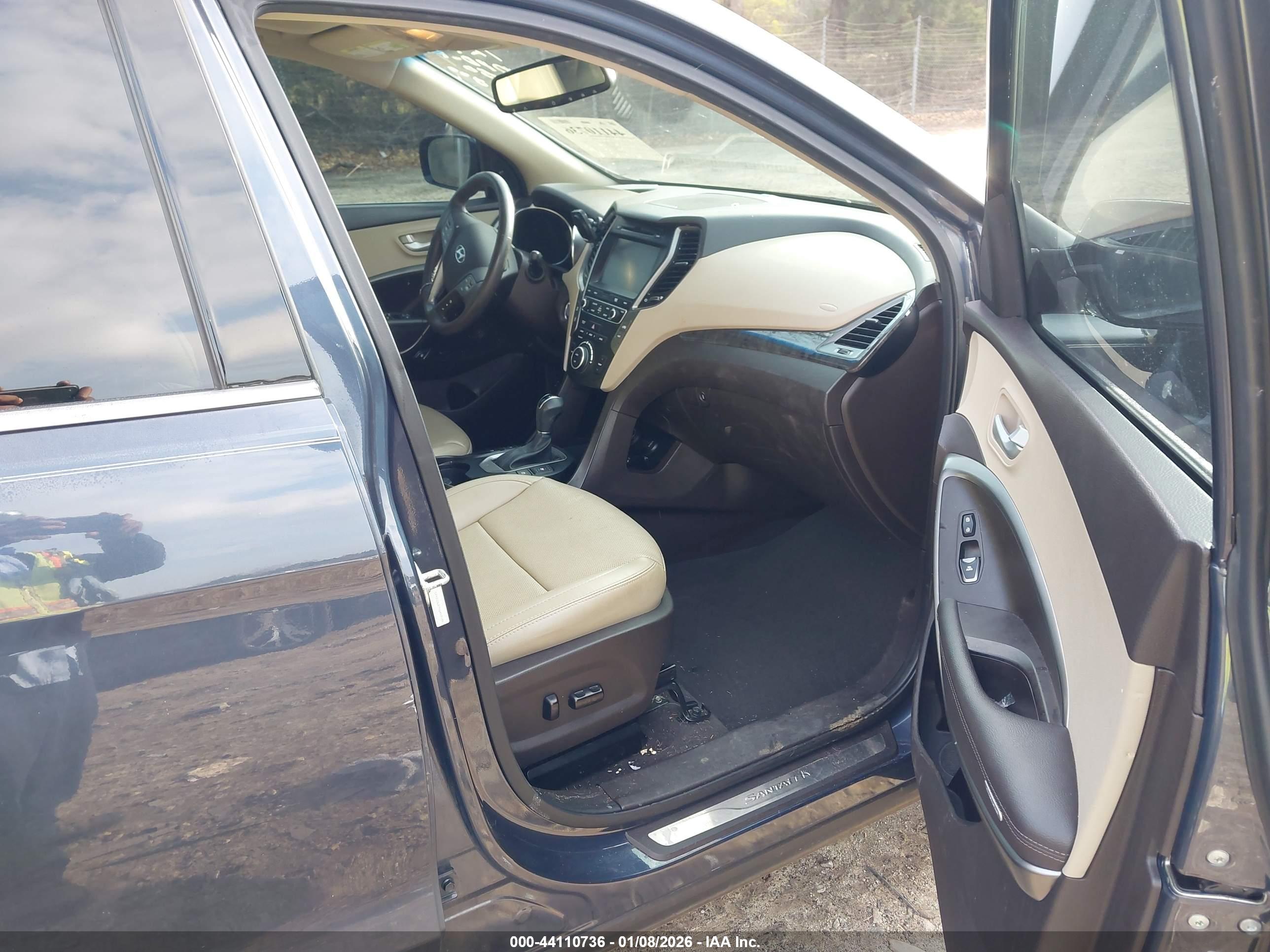 HYUNDAI SANTA image 5