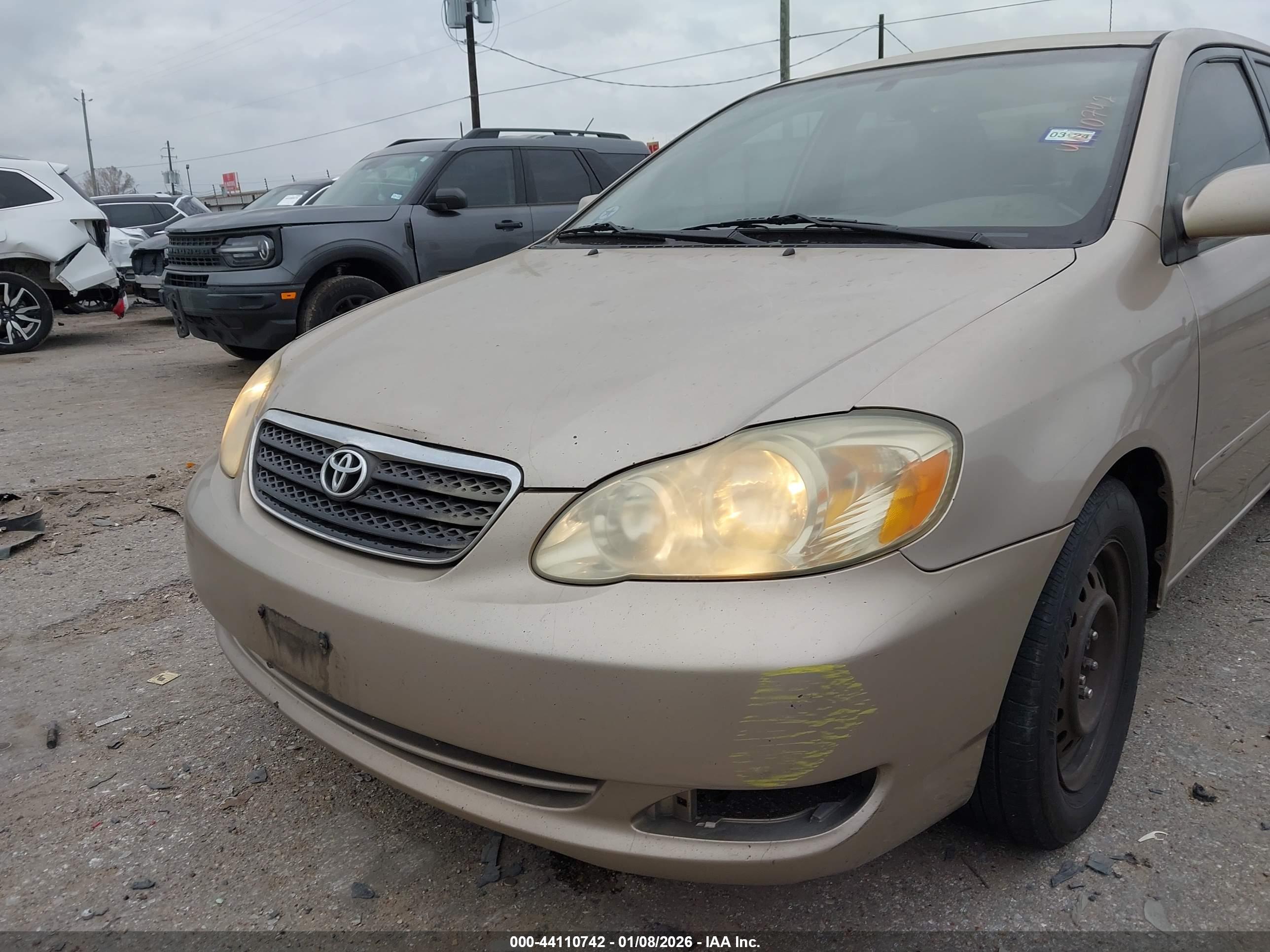 TOYOTA COROLLA image 6
