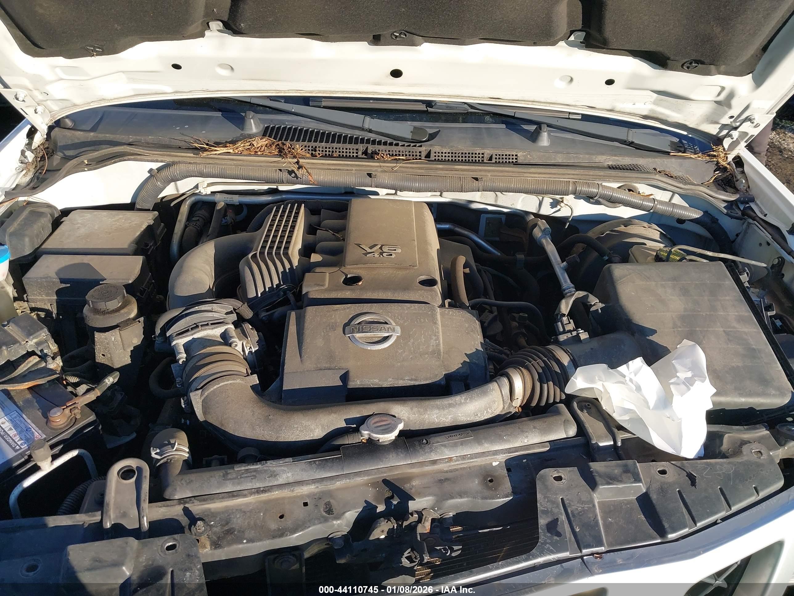 NISSAN FRONTIER image 10