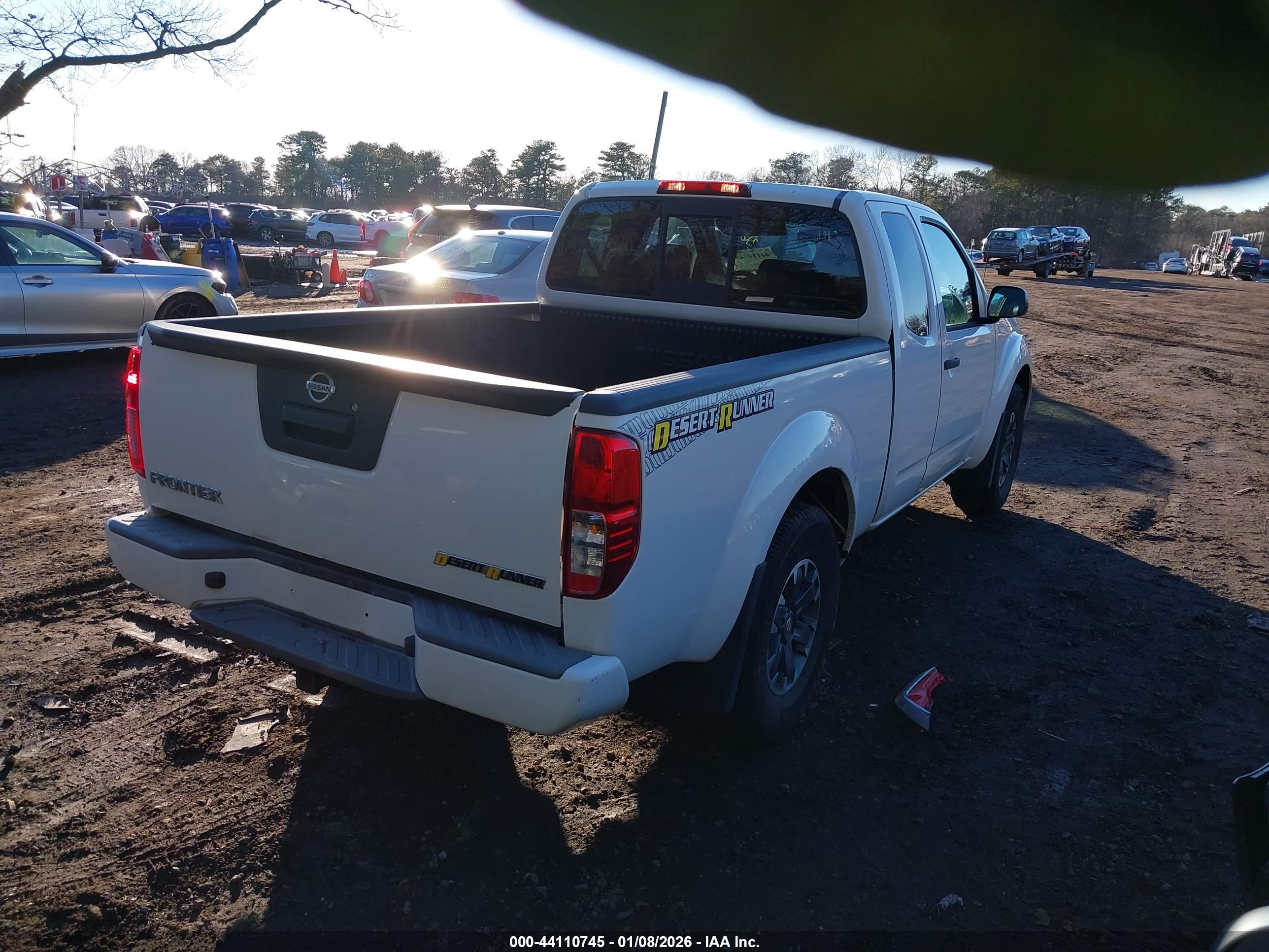 NISSAN FRONTIER image 4