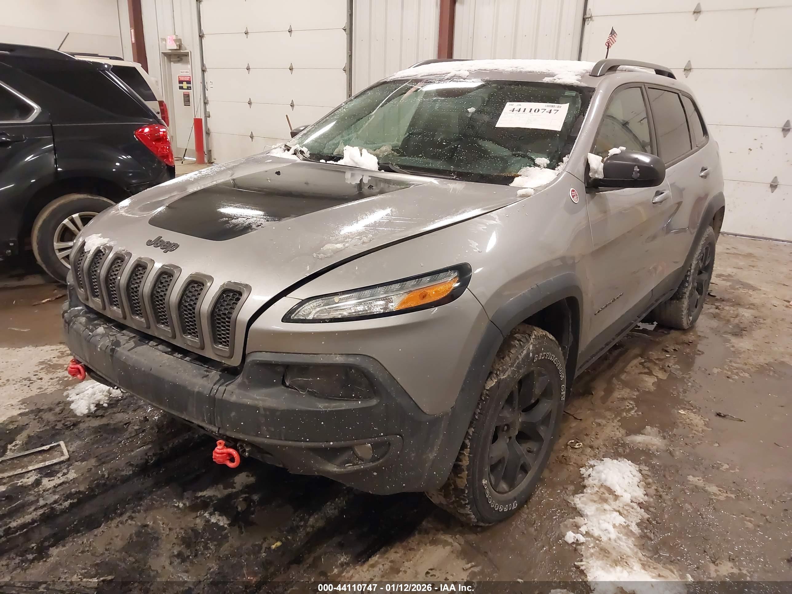 JEEP CHEROKEE image 2