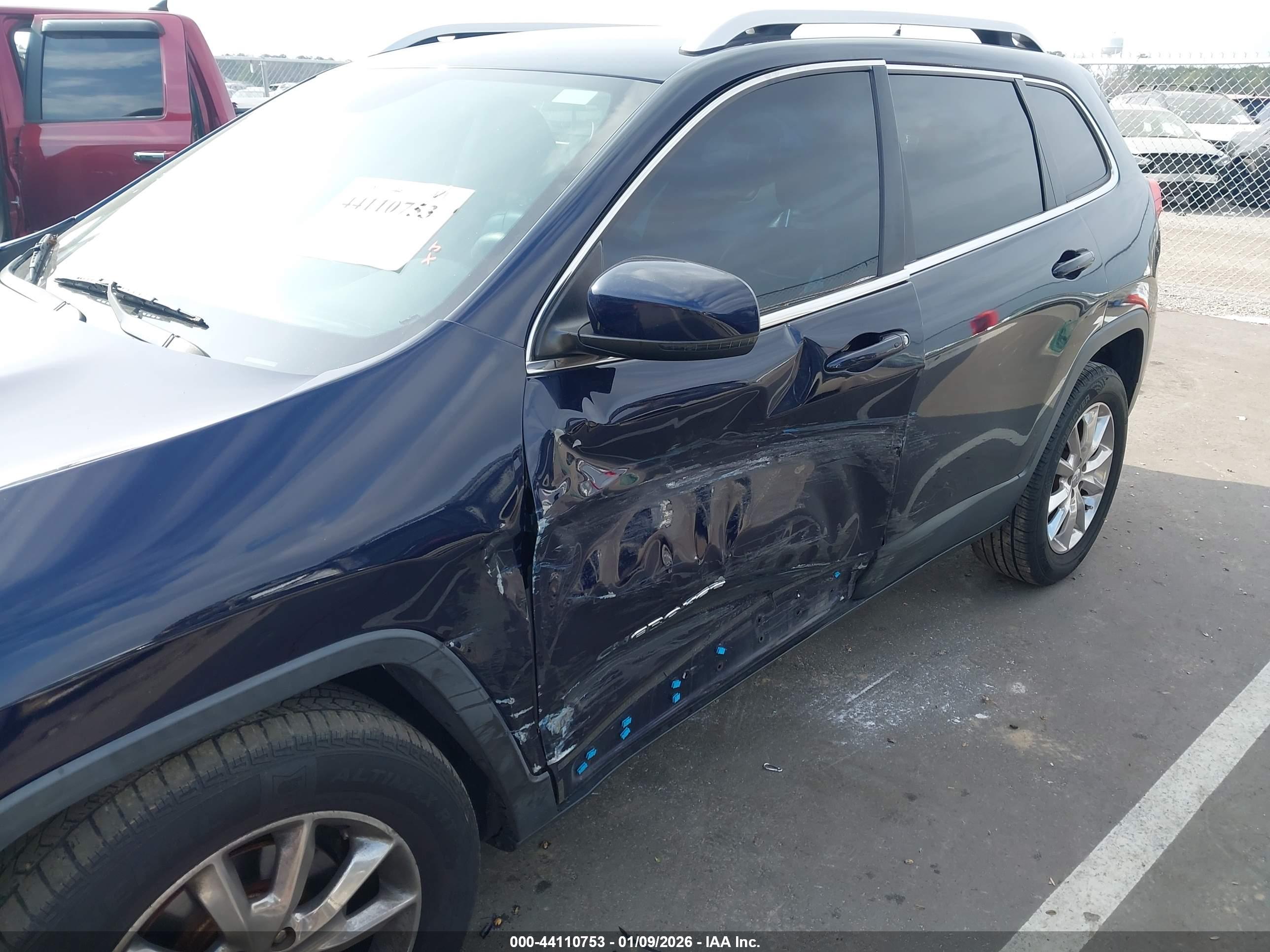 JEEP CHEROKEE image 6