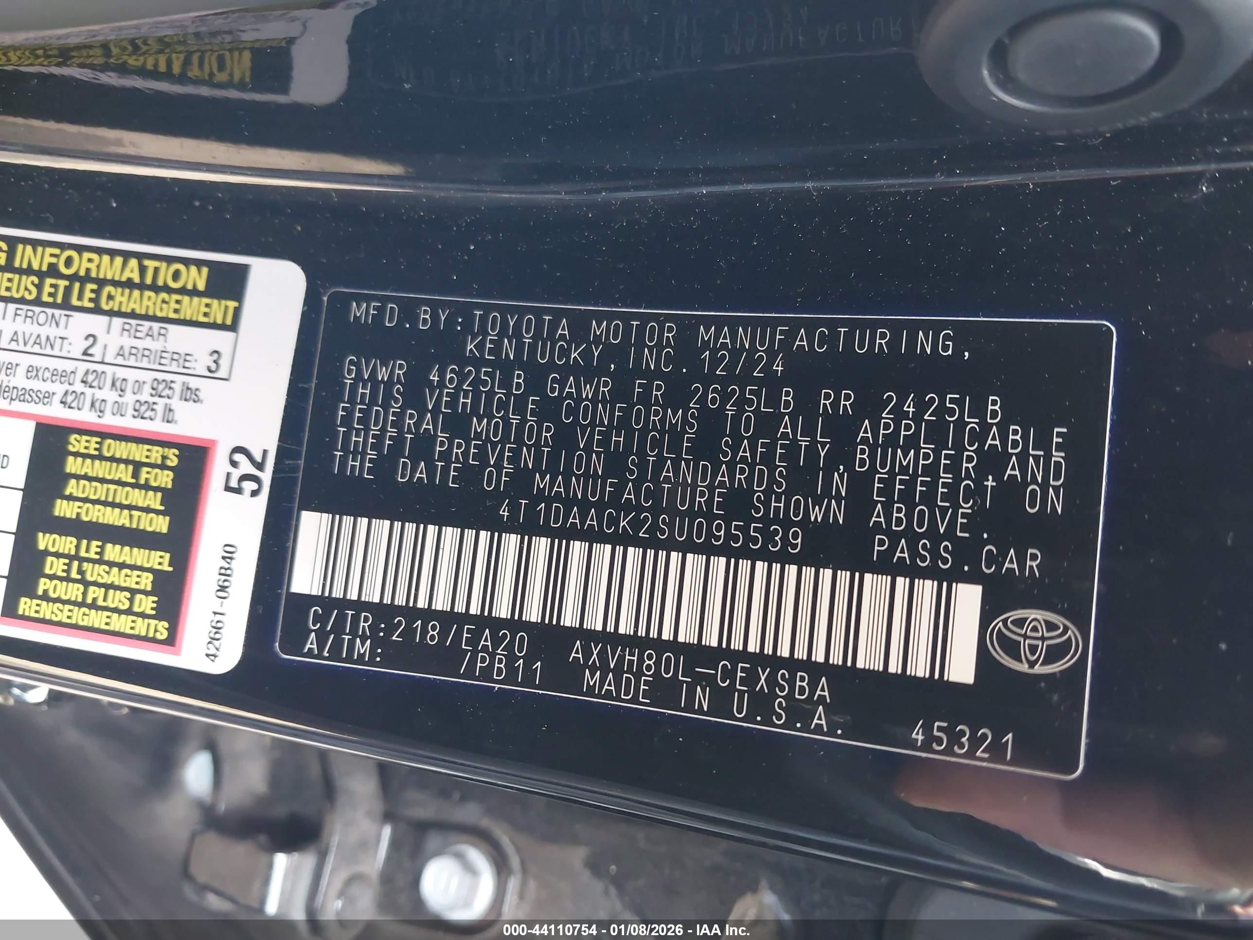 TOYOTA CAMRY image 9