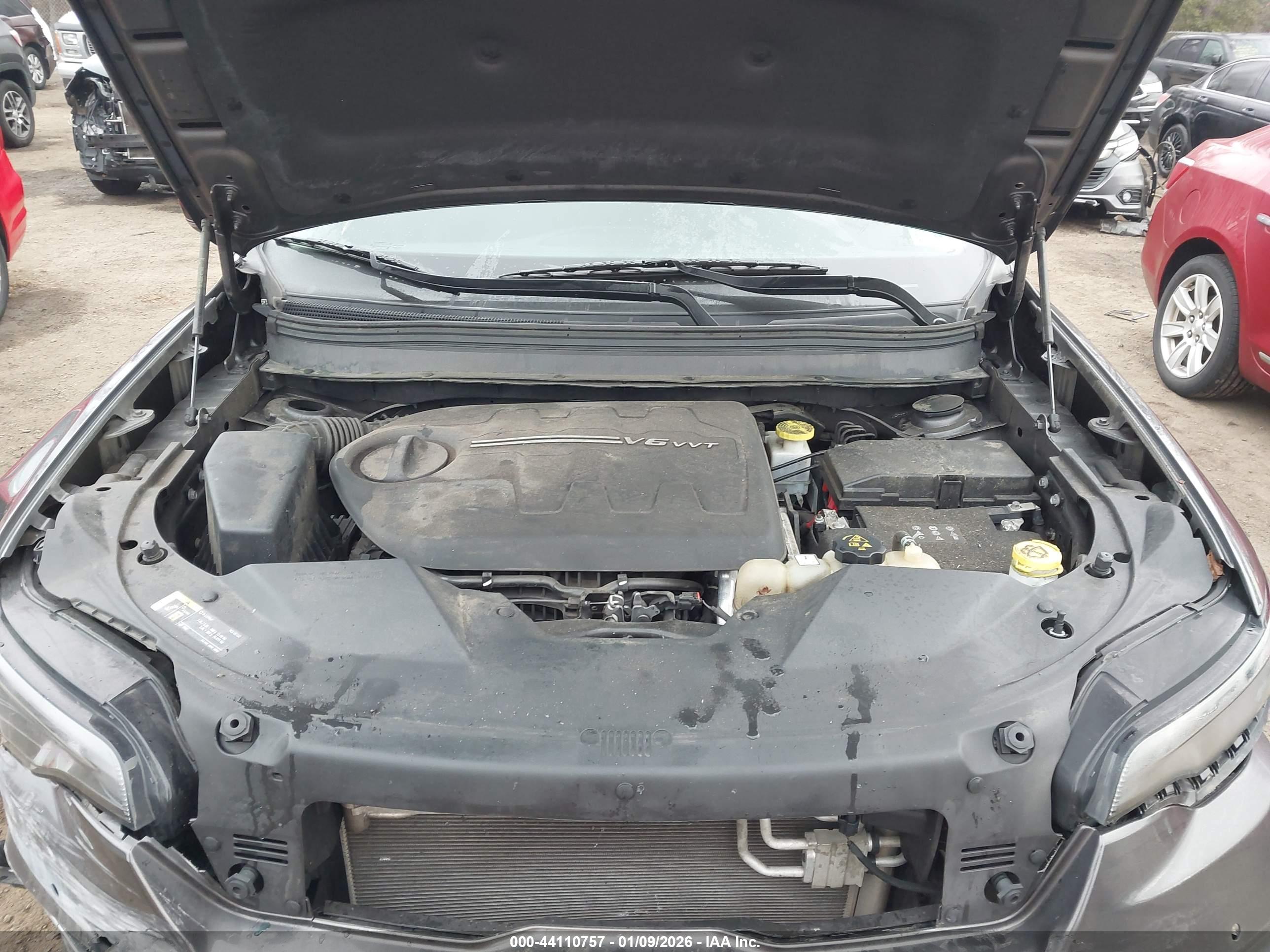 JEEP CHEROKEE image 10