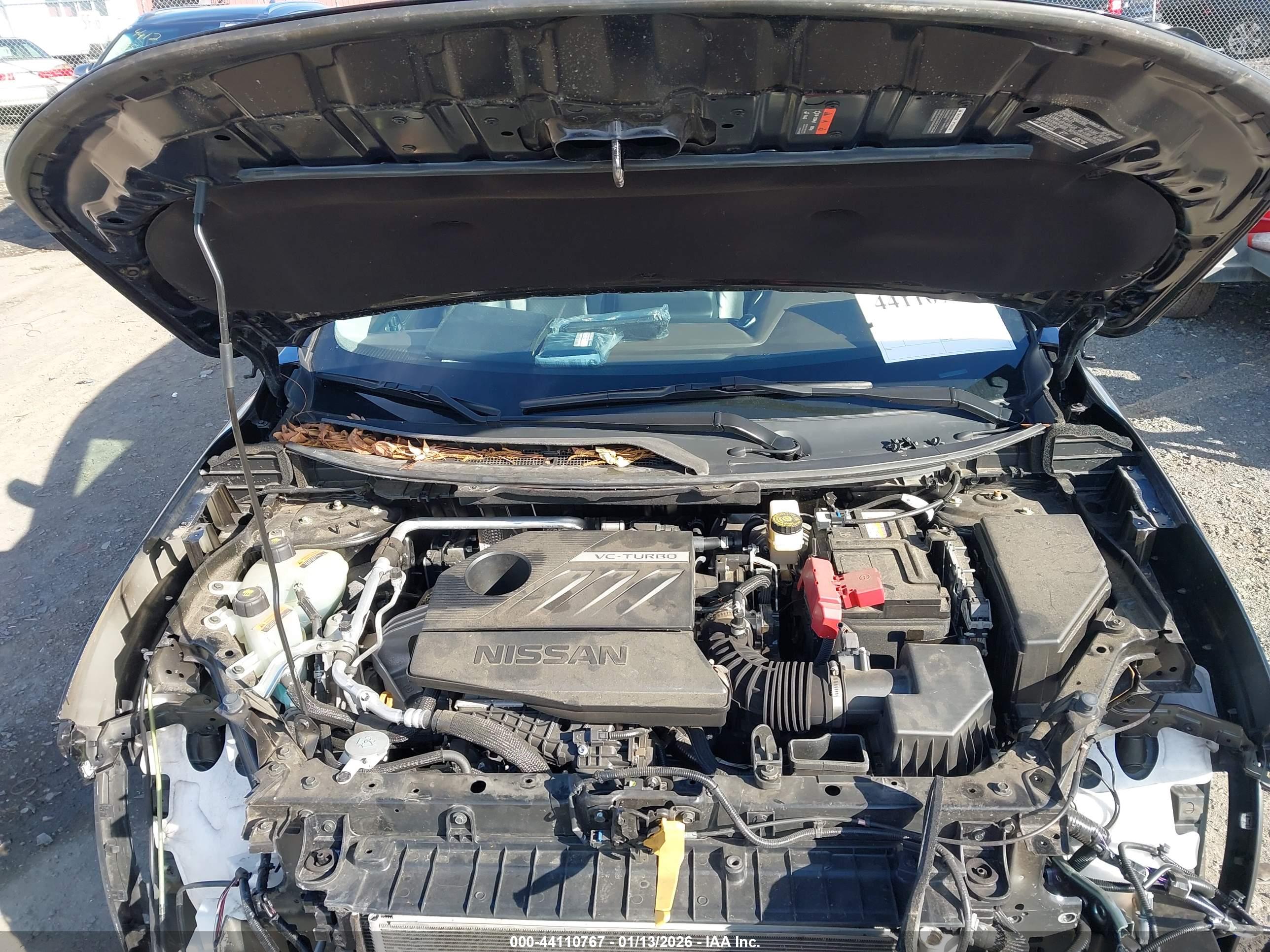 NISSAN ROGUE image 10