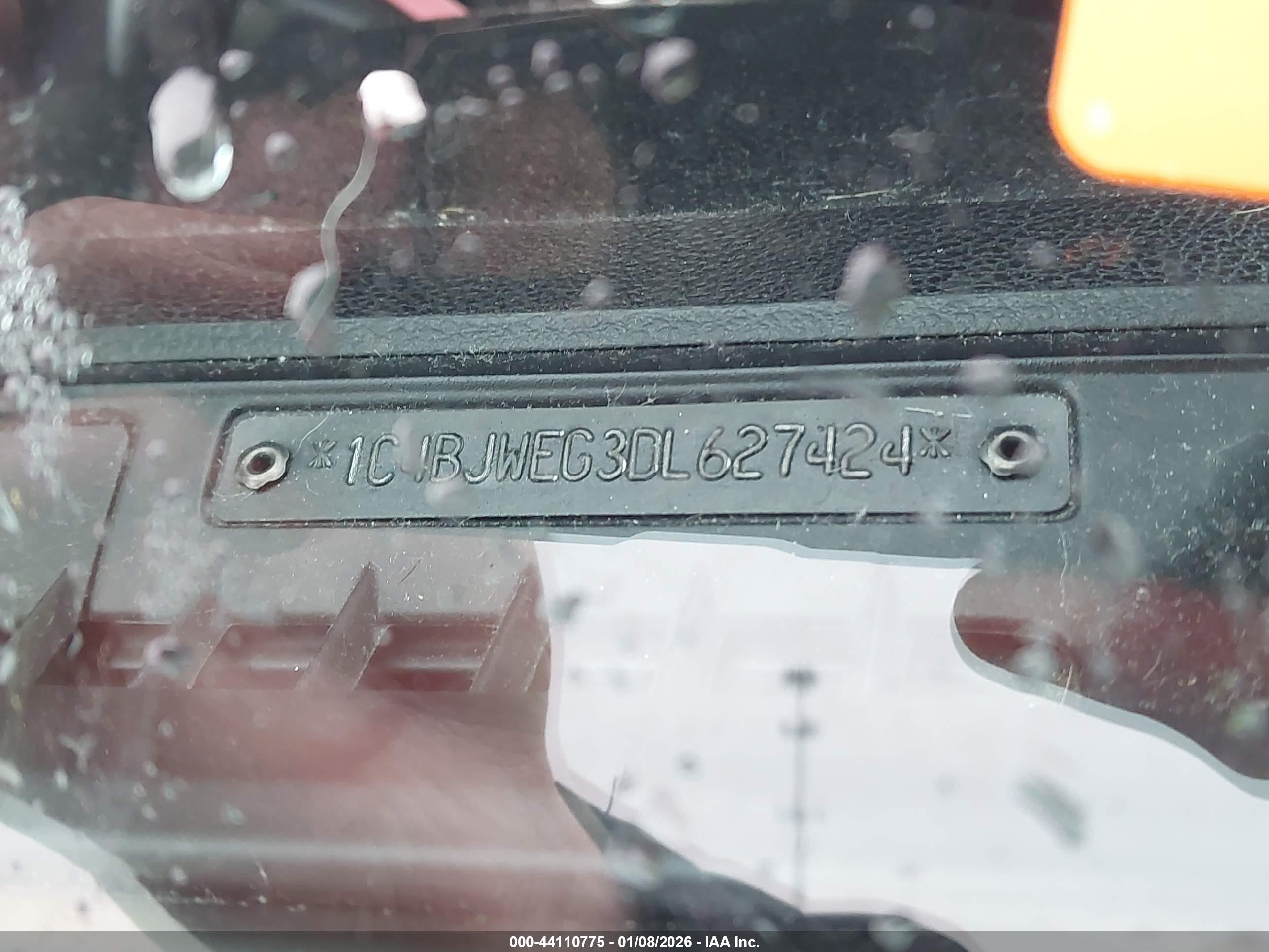 JEEP WRANGLER image 9