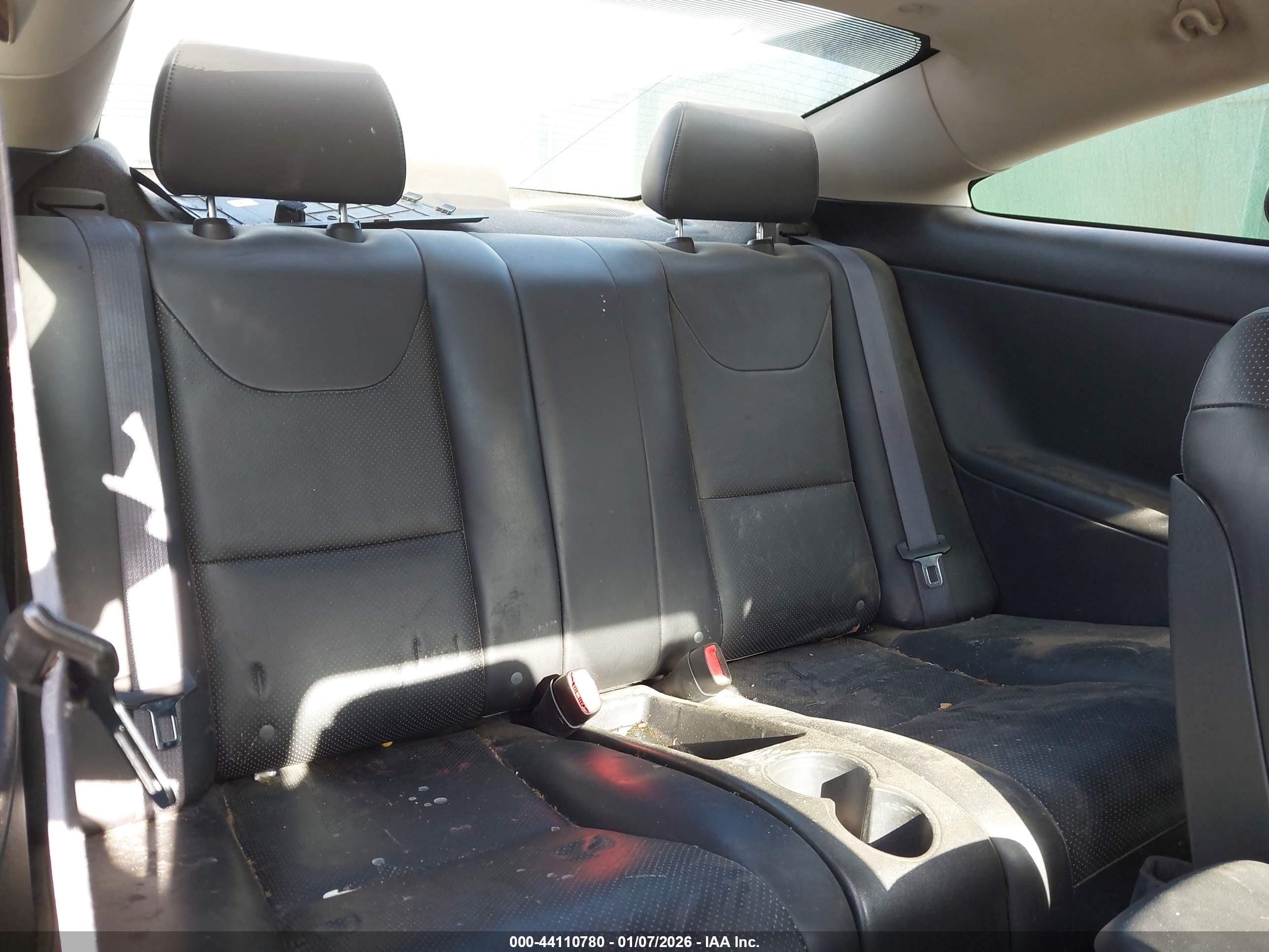 PONTIAC G6 image 8
