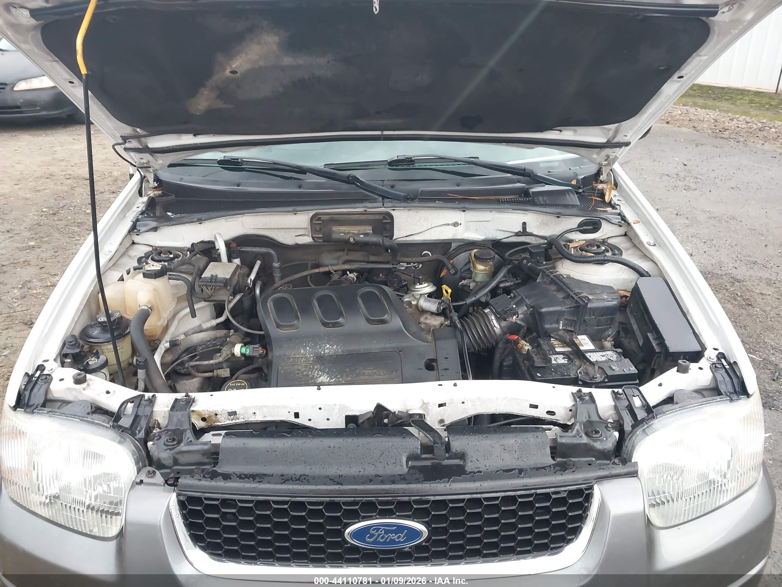 FORD ESCAPE image 10