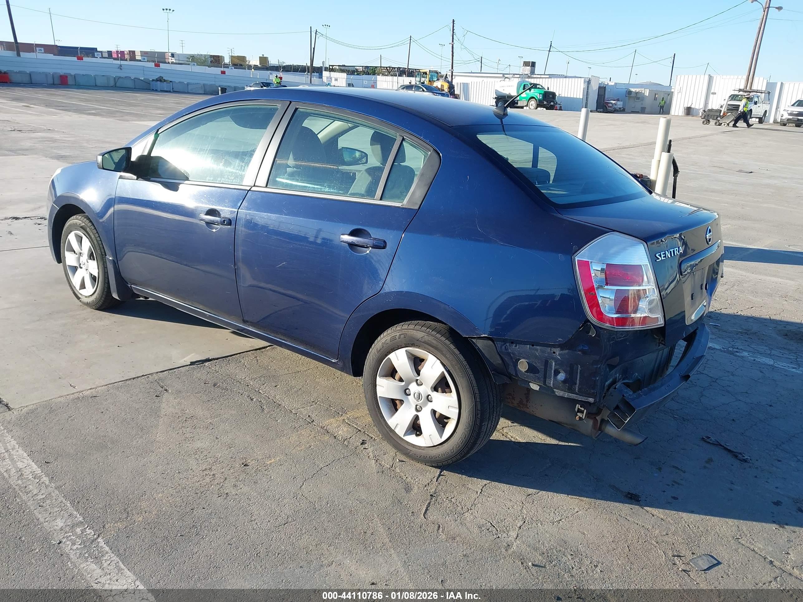 NISSAN SENTRA image 3