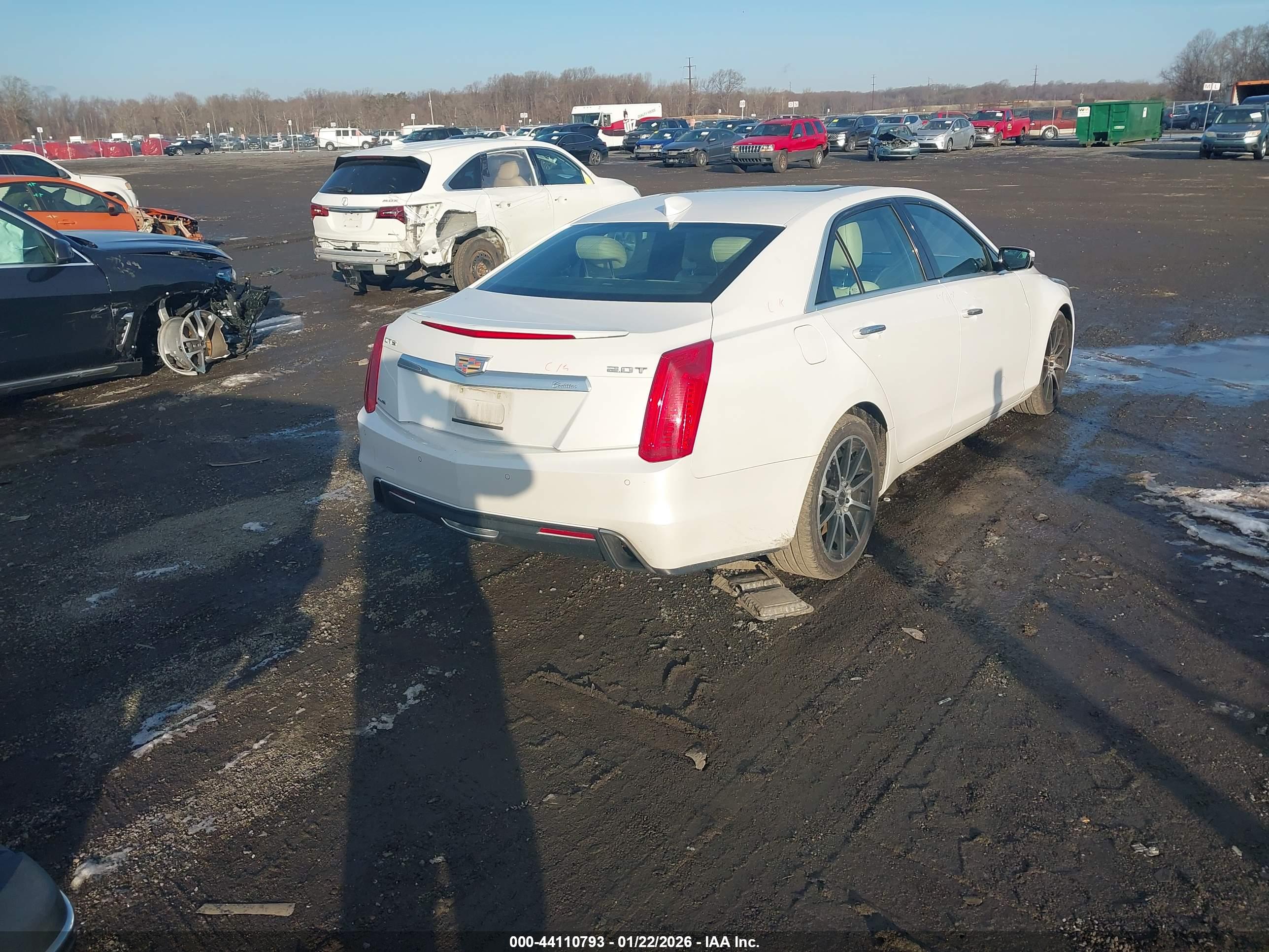 CADILLAC CTS image 4
