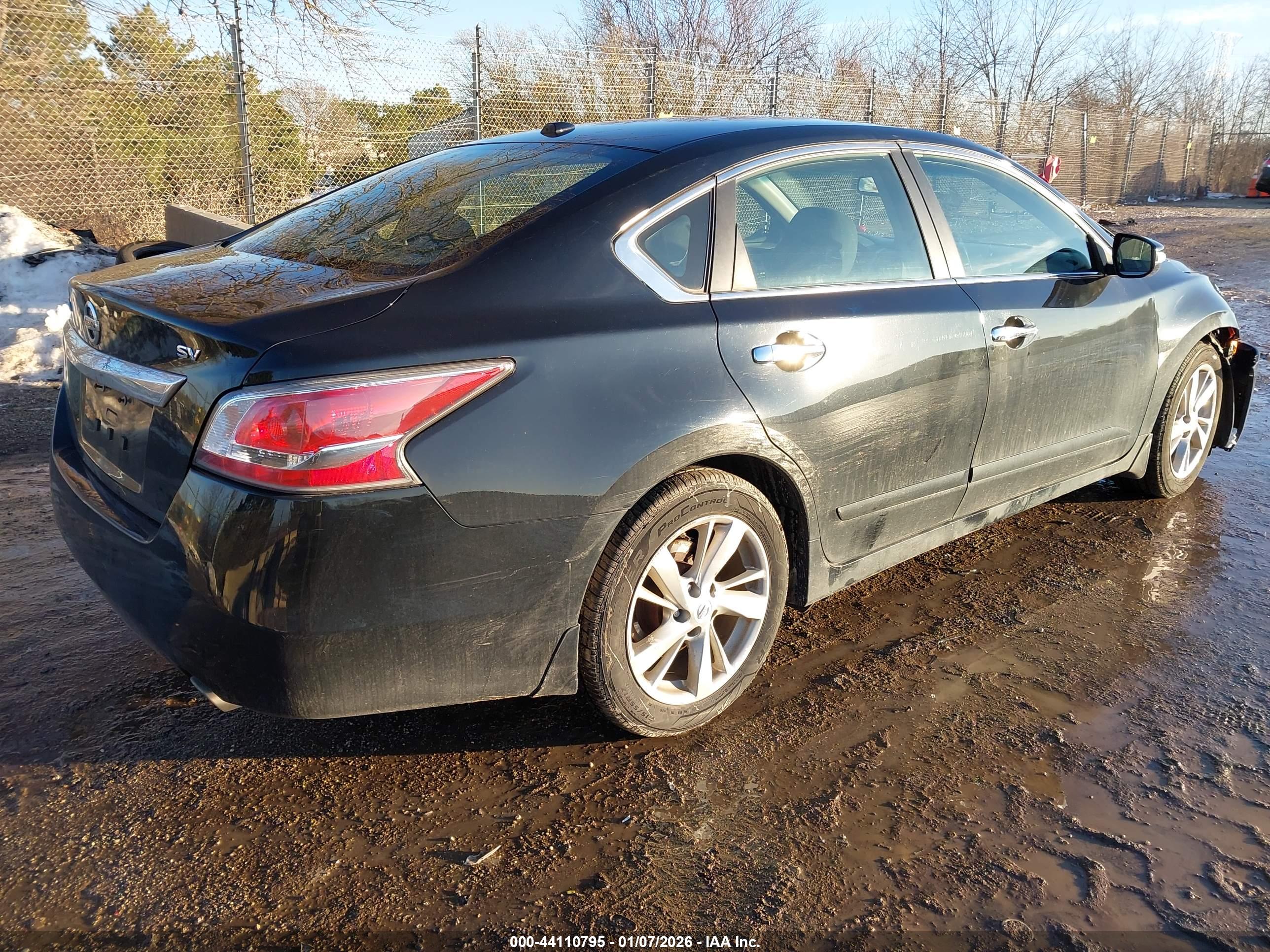 NISSAN ALTIMA image 4