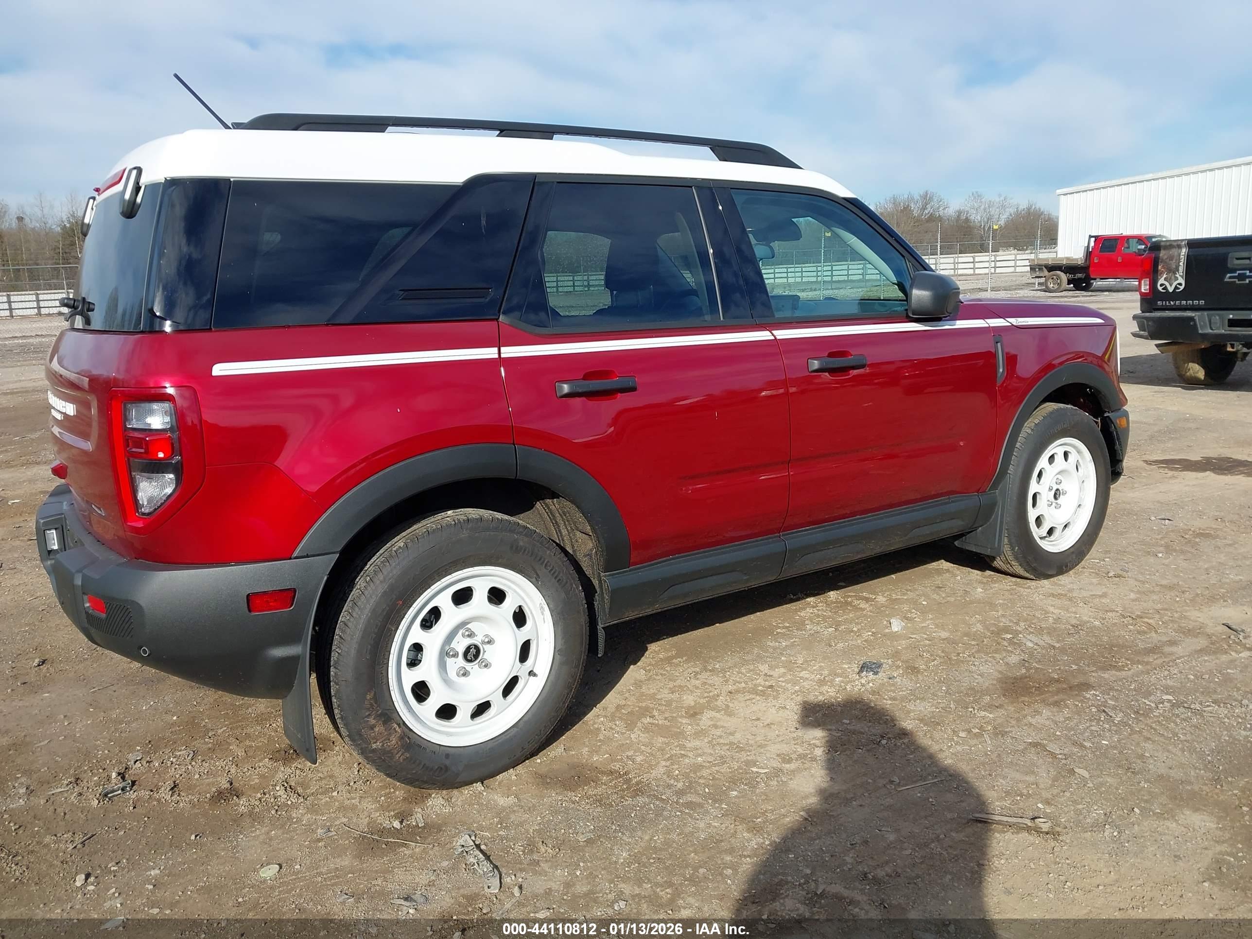 FORD BRONCO image 4