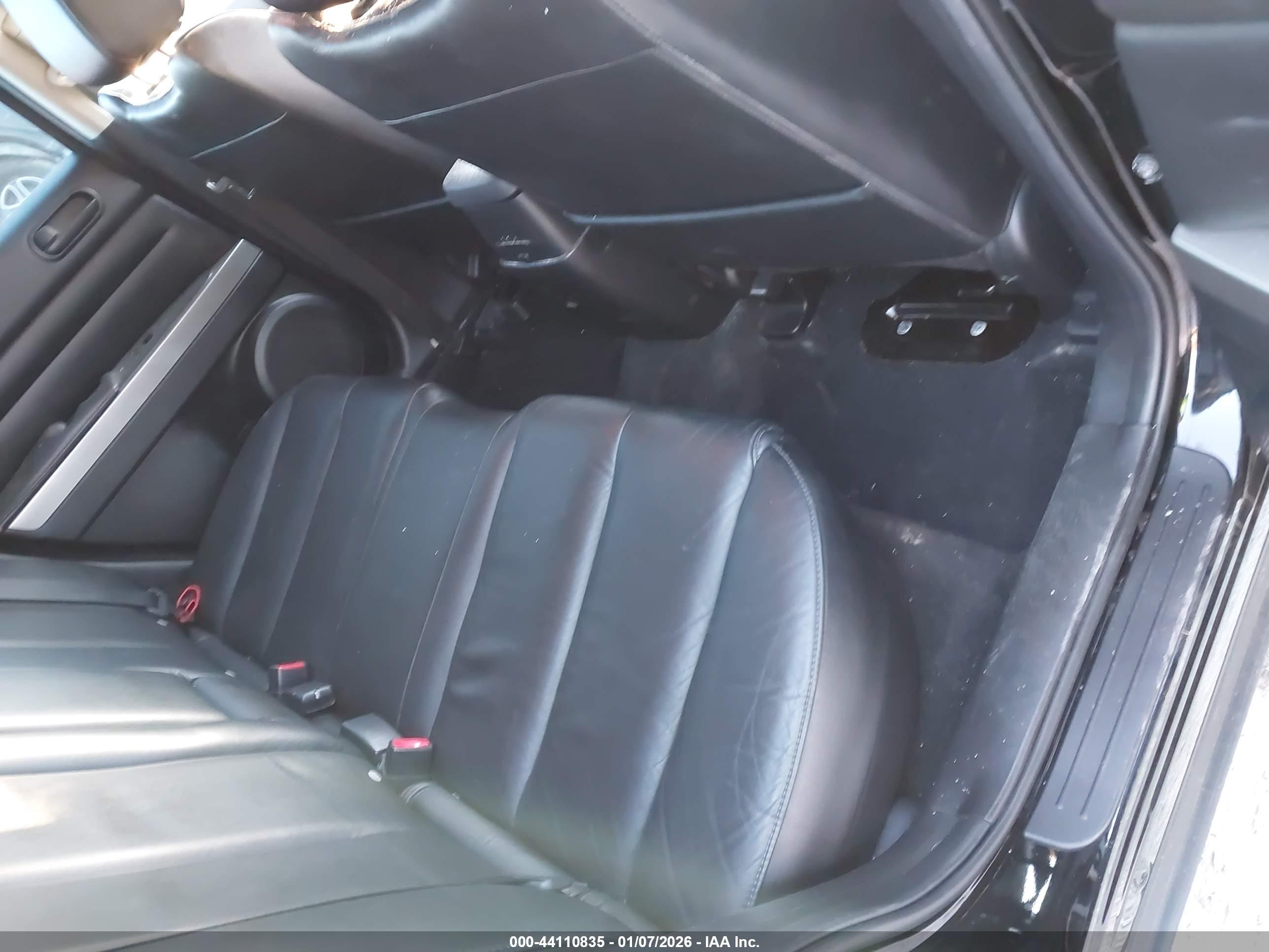 MAZDA CX-7 image 8