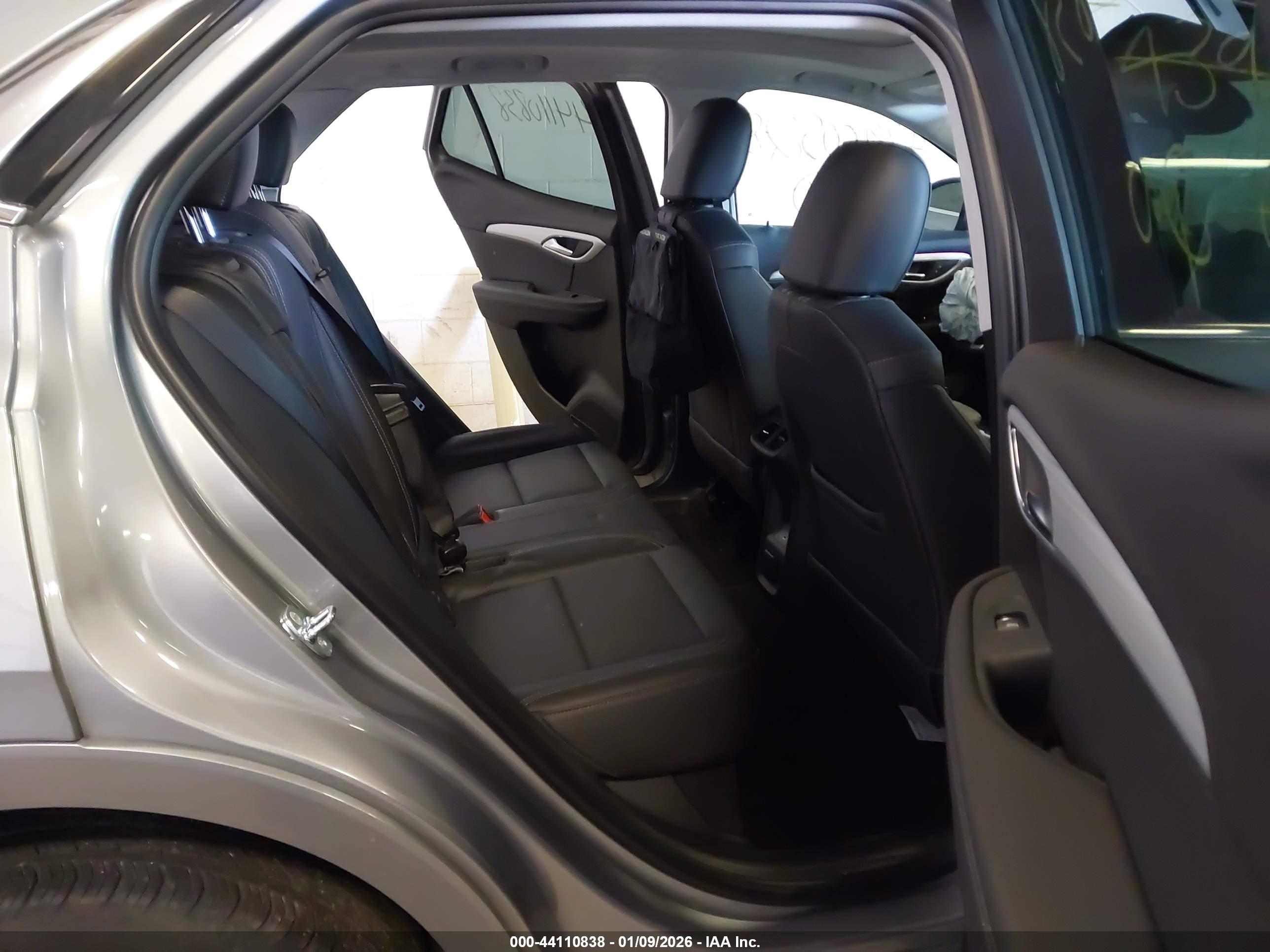 BUICK ENVISION image 8