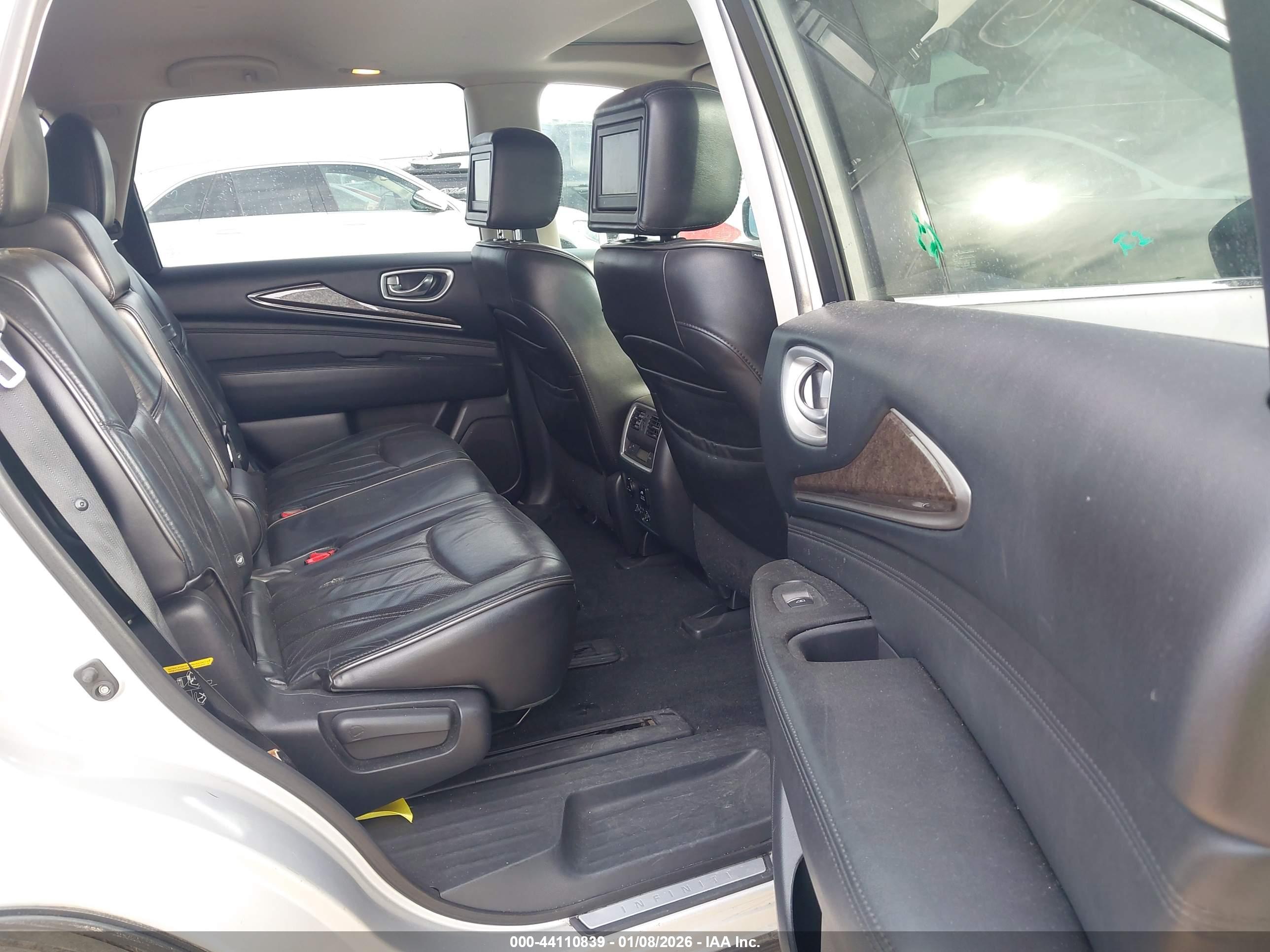 INFINITI QX60 image 8
