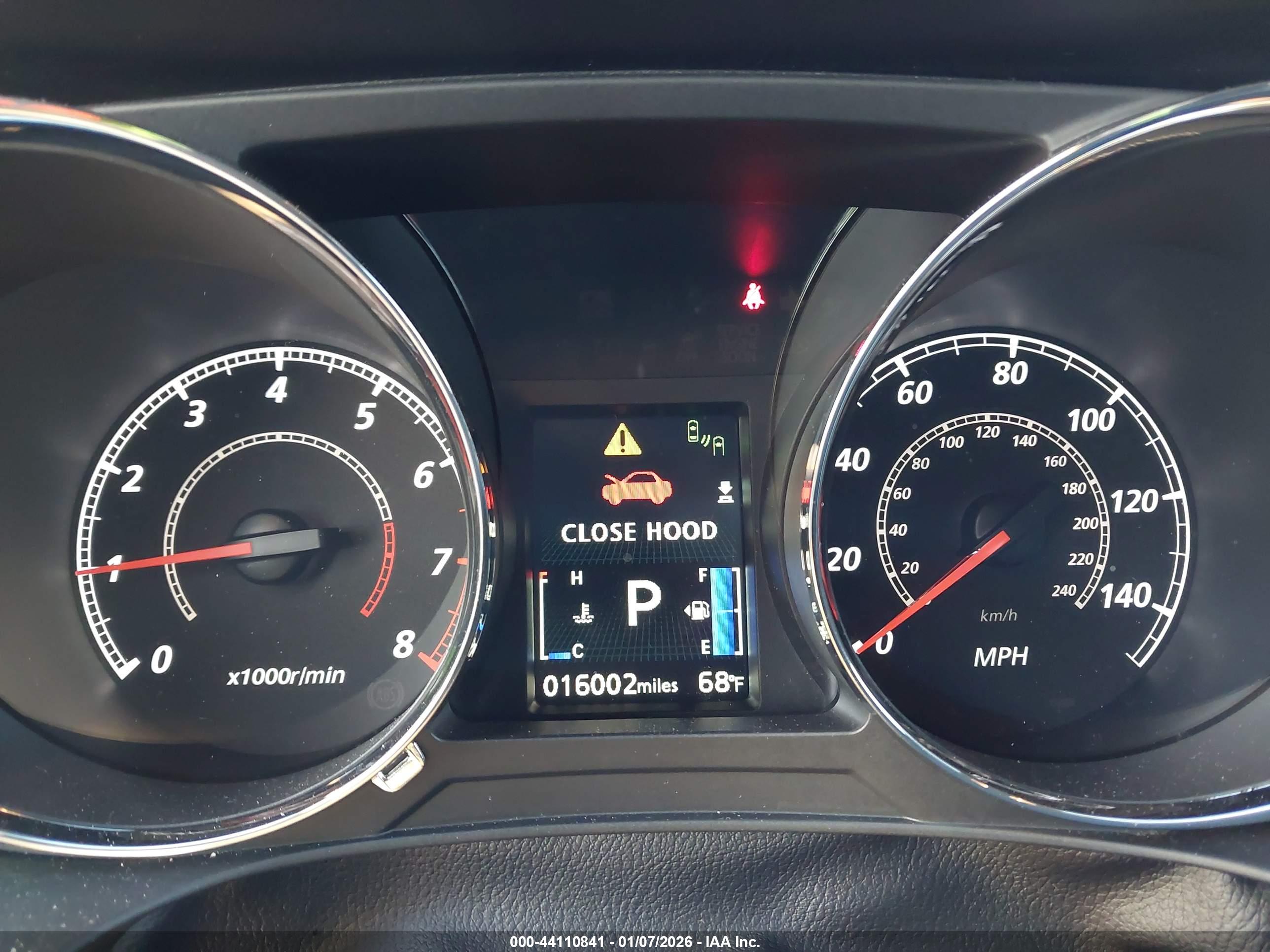MITSUBISHI OUTLANDER image 7