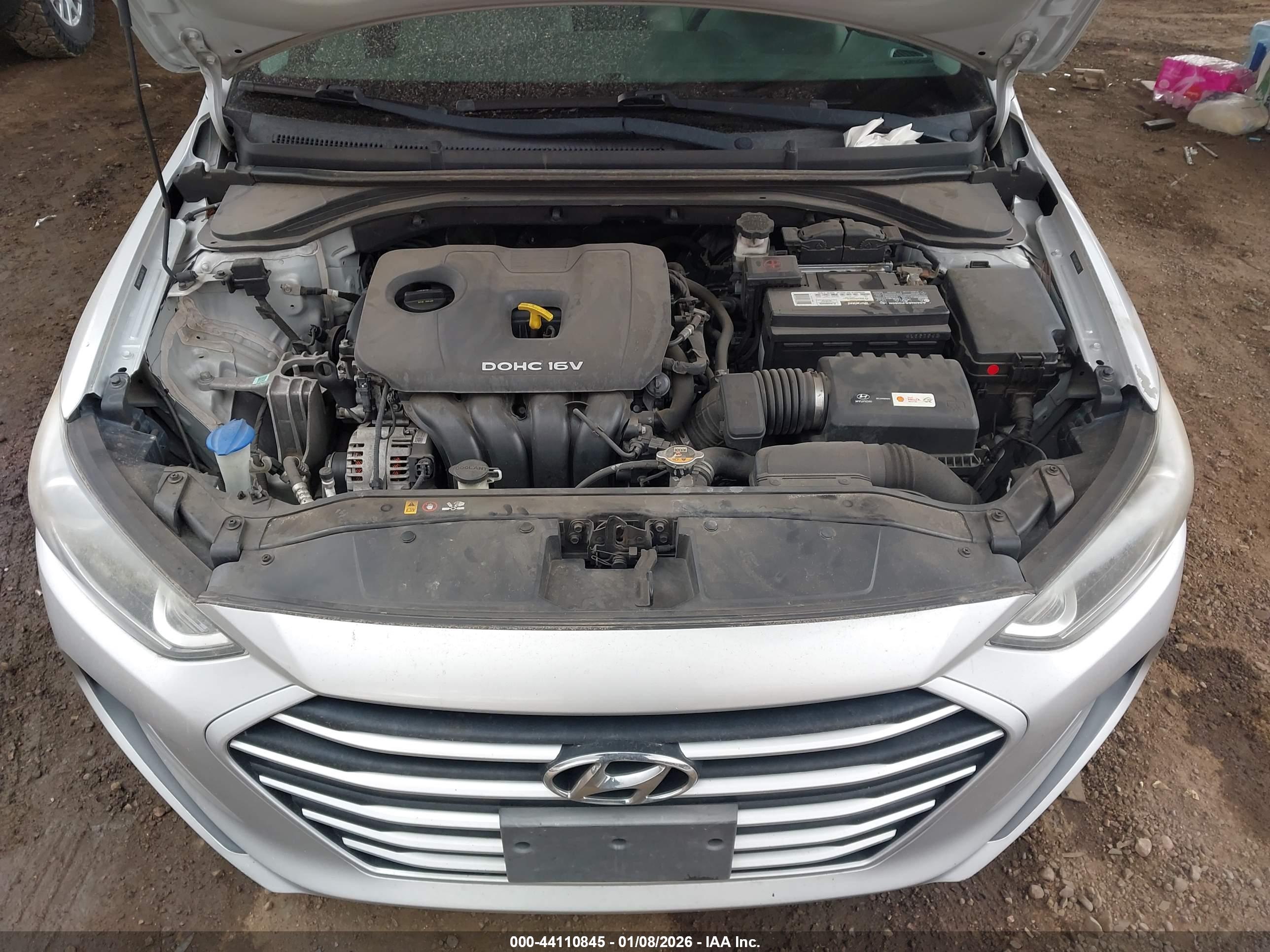 HYUNDAI ELANTRA image 10