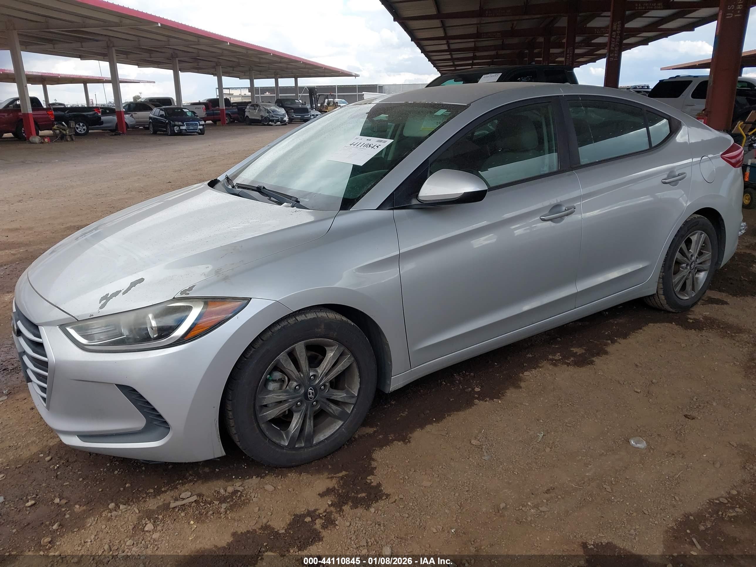 HYUNDAI ELANTRA image 2