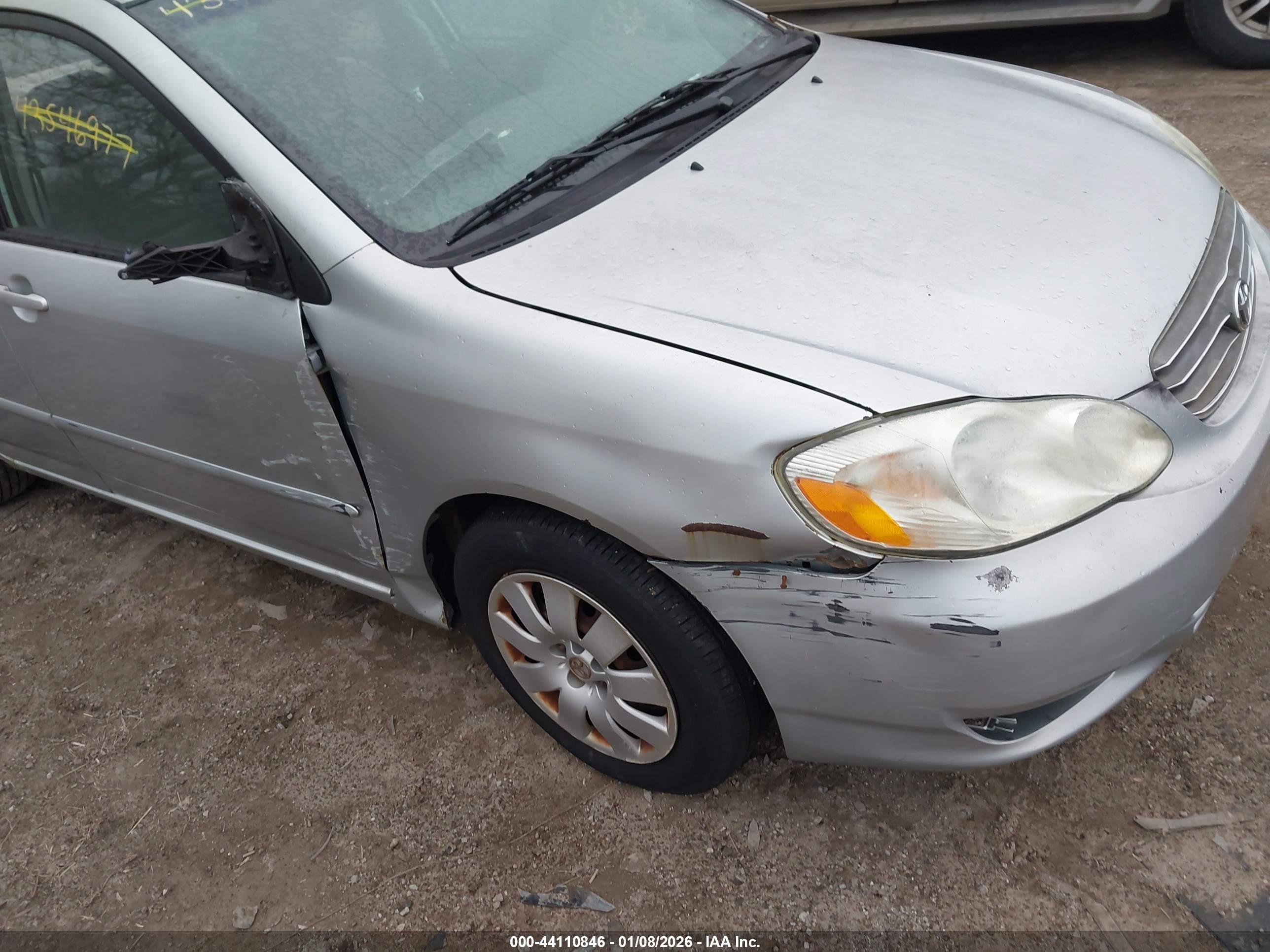 TOYOTA COROLLA image 6