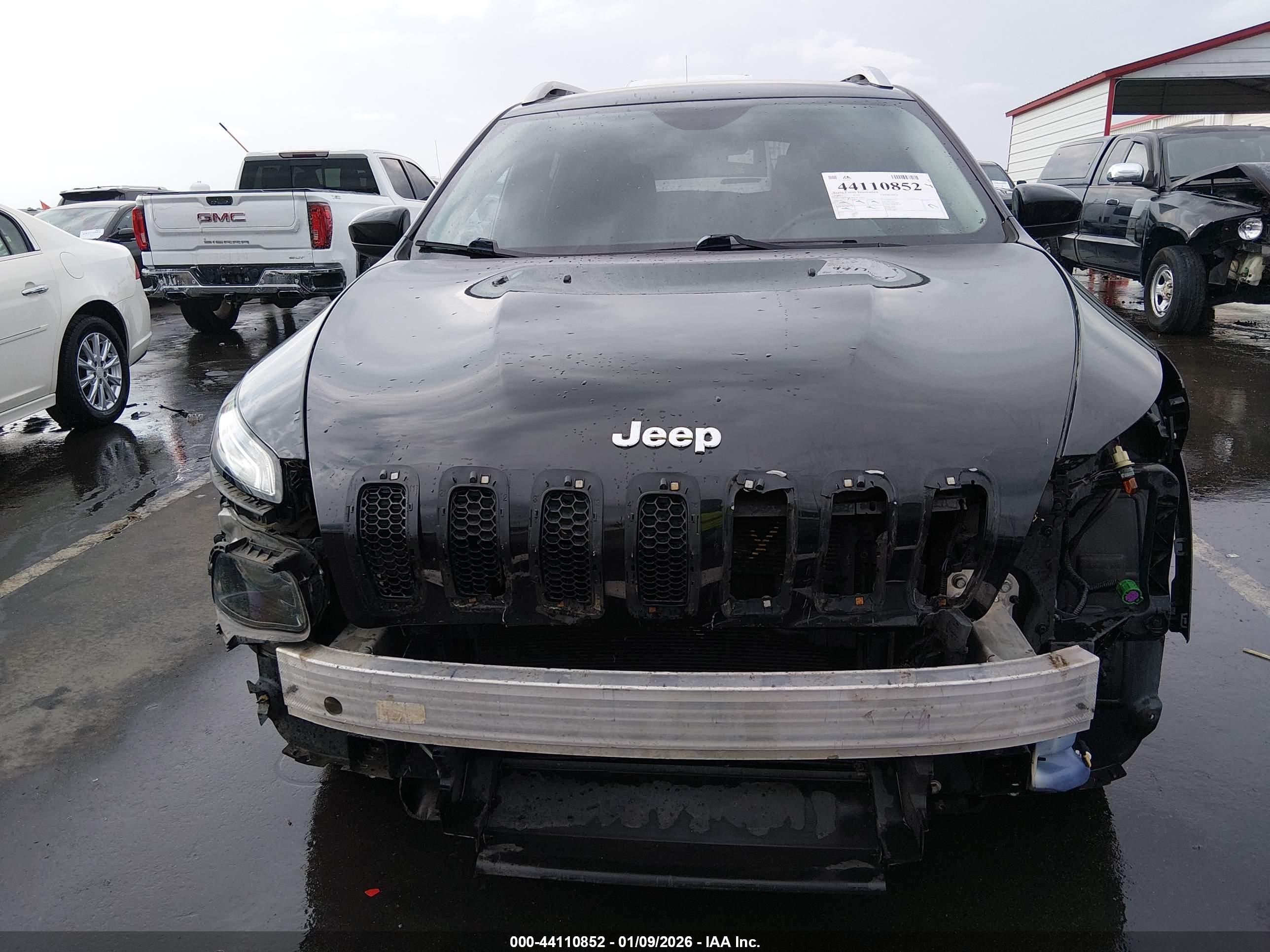 JEEP CHEROKEE image 6