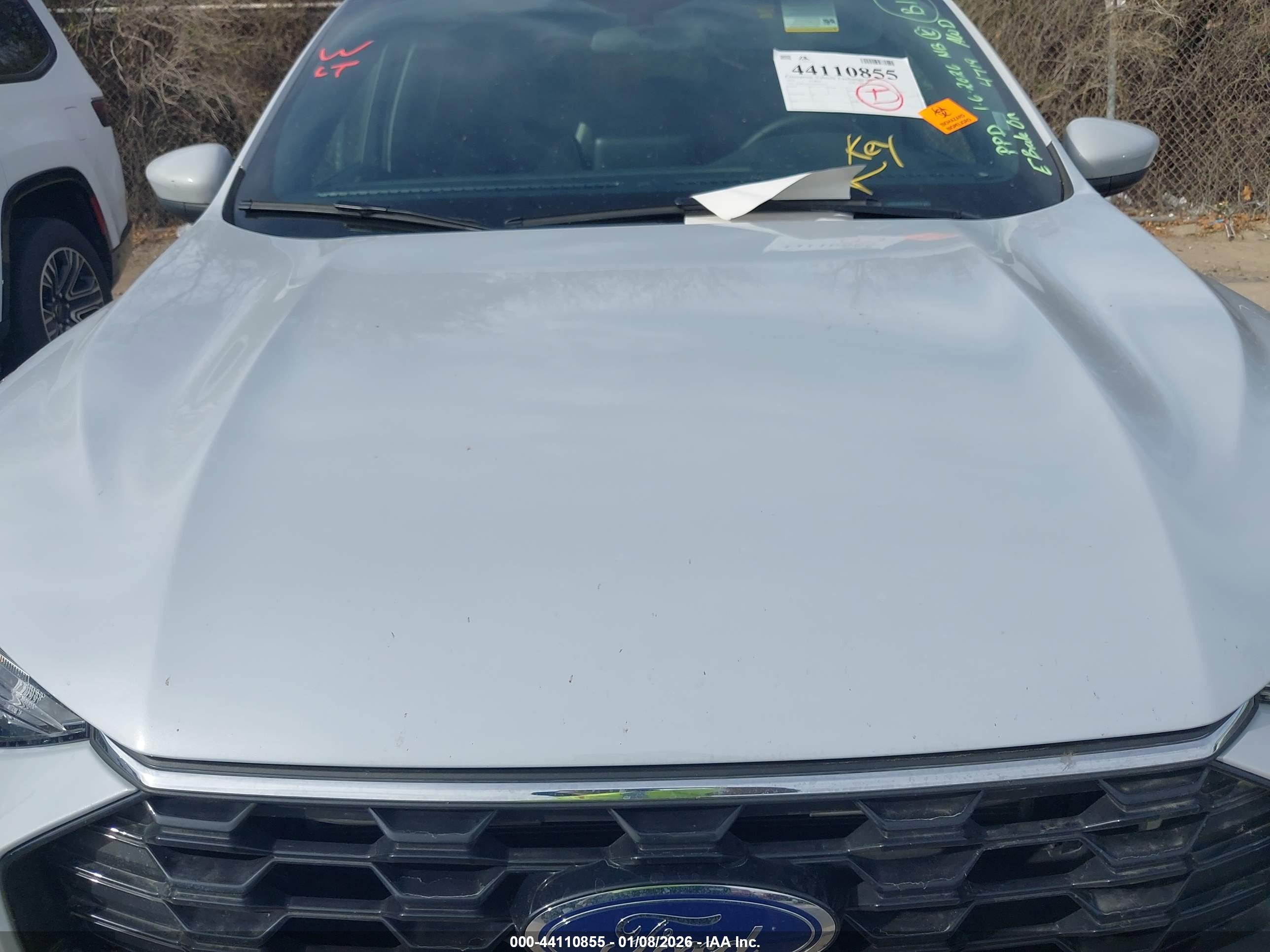 FORD ESCAPE image 10