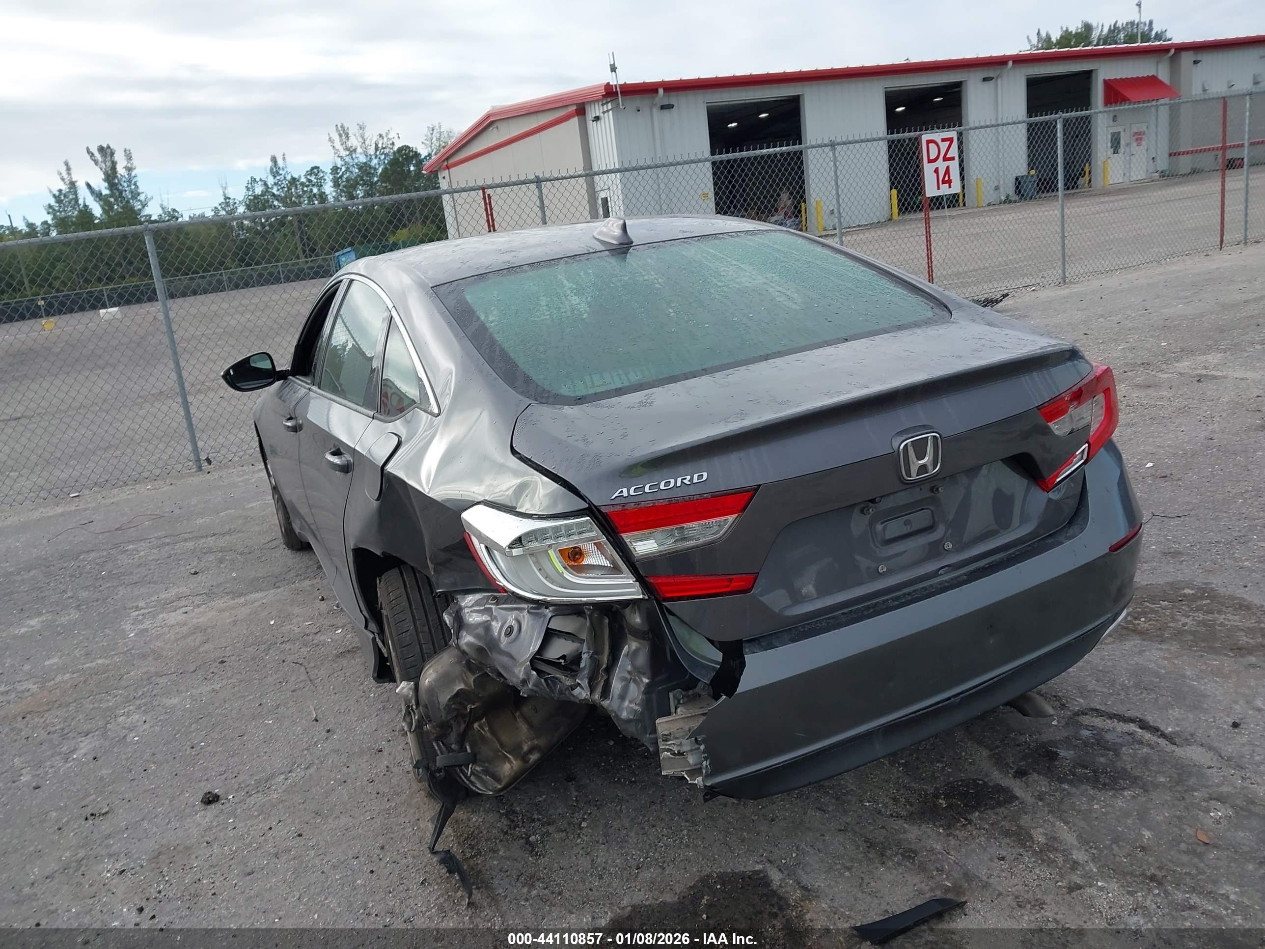 HONDA ACCORD image 6