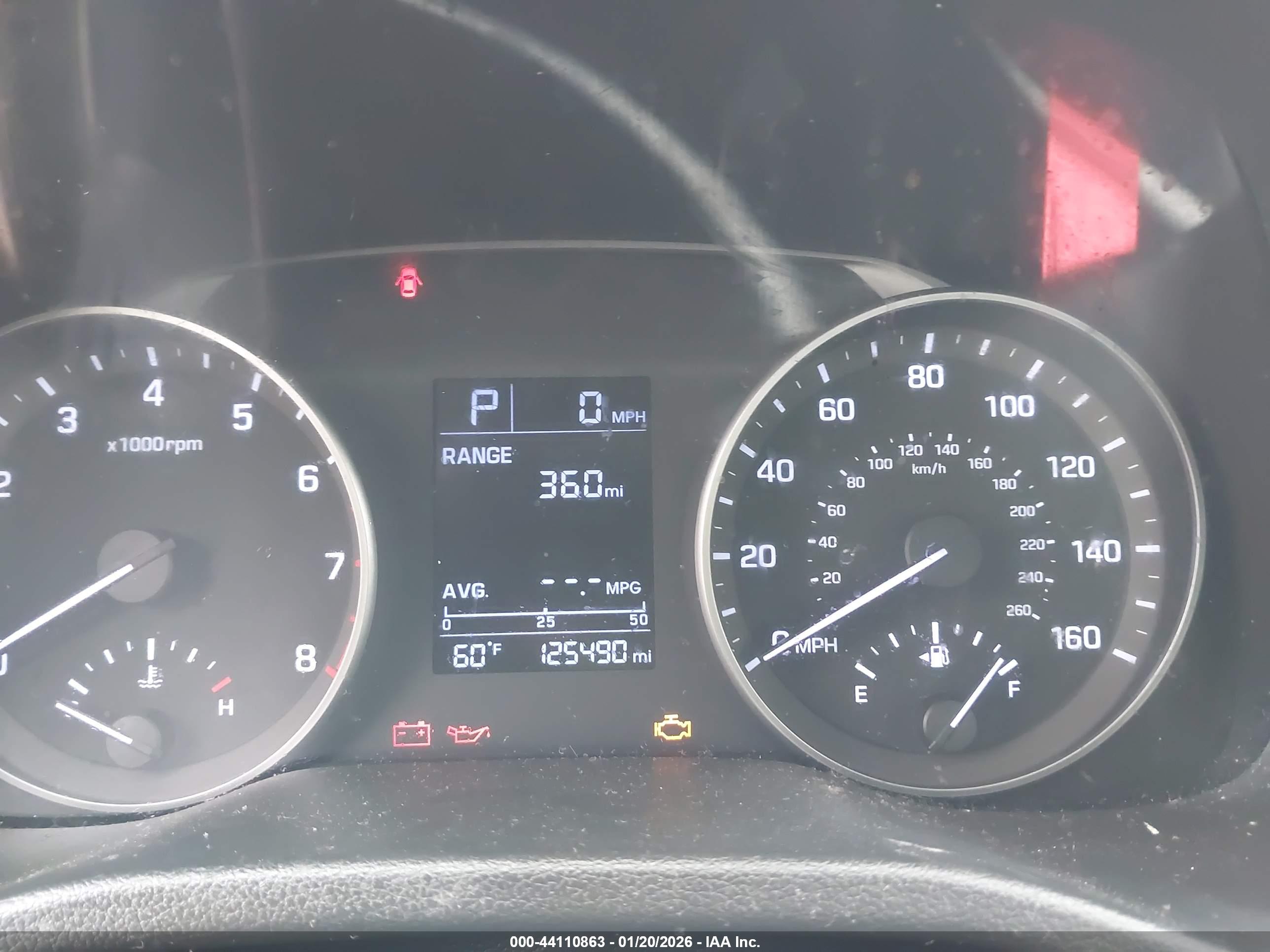 HYUNDAI ELANTRA image 7