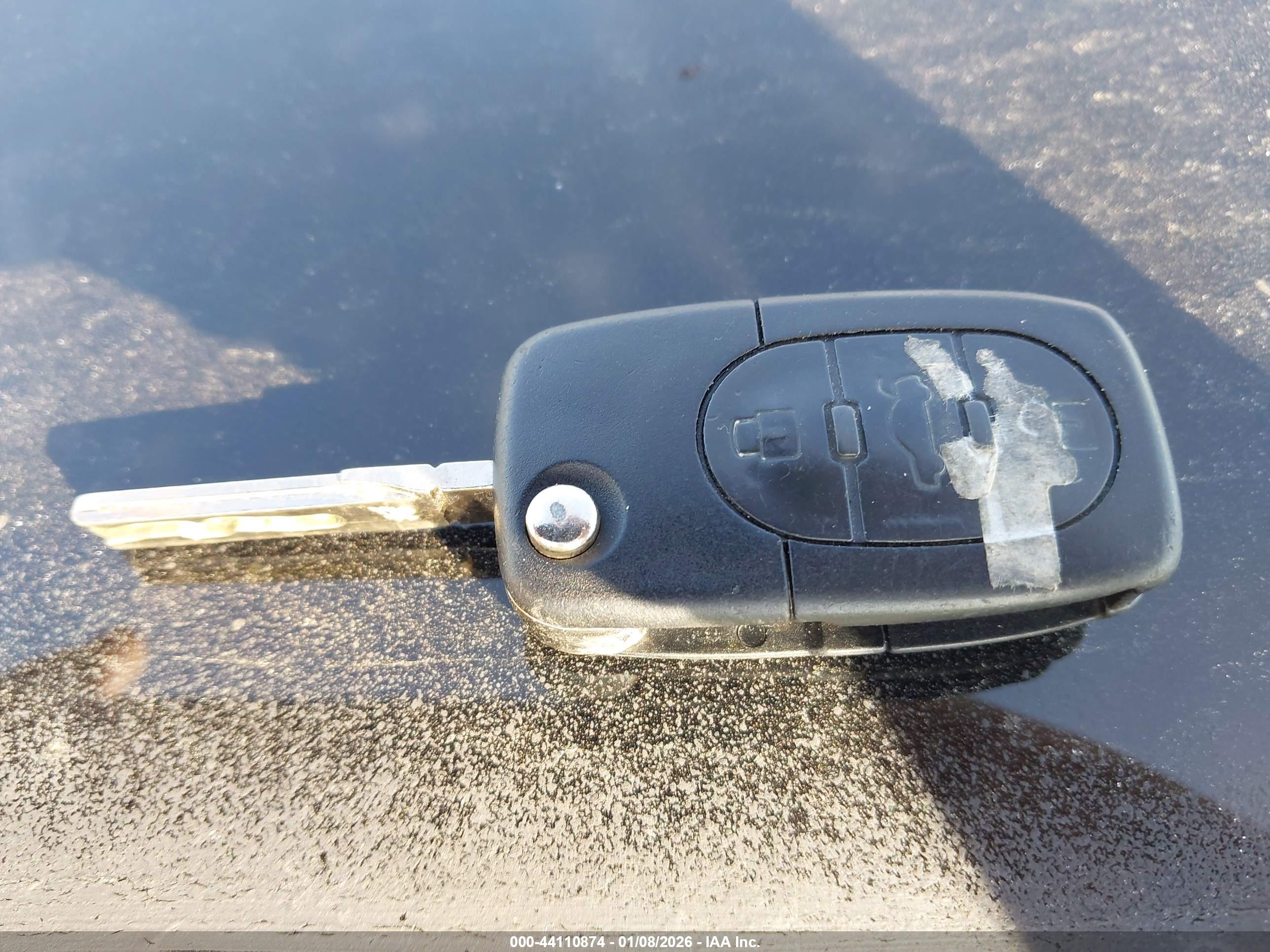 AUDI A4 image 11
