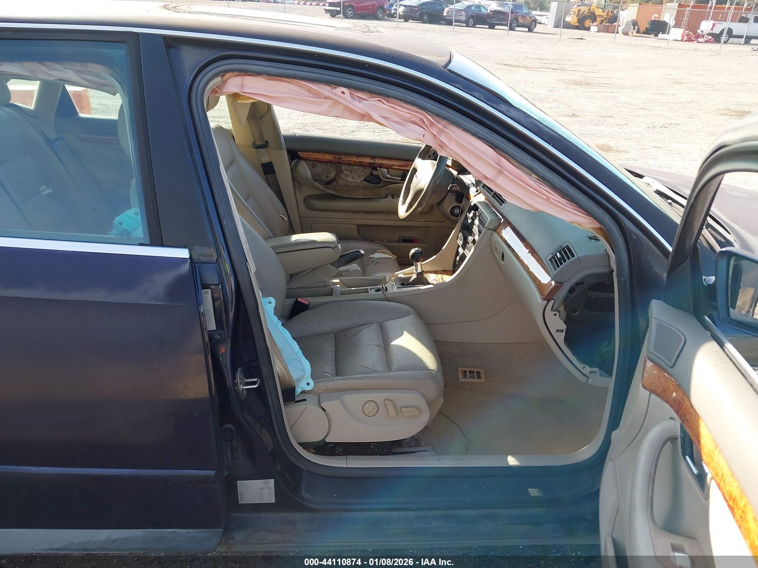 AUDI A4 image 5