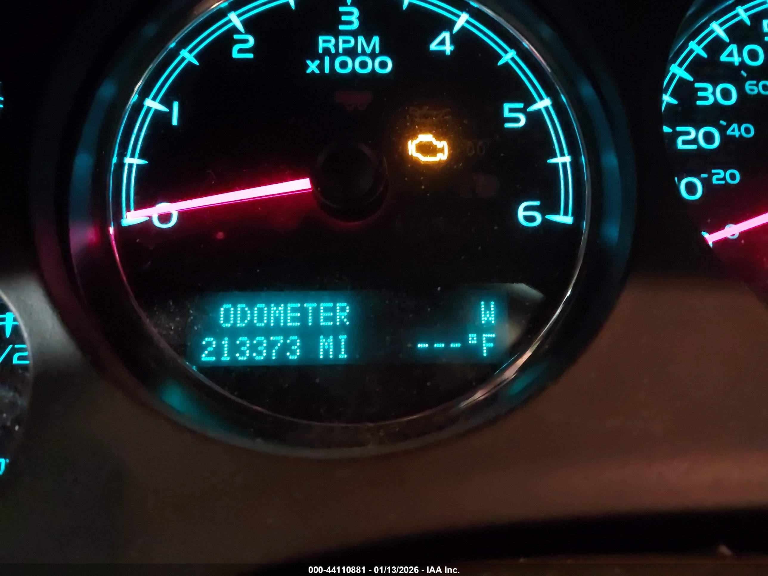 GMC YUKON image 7