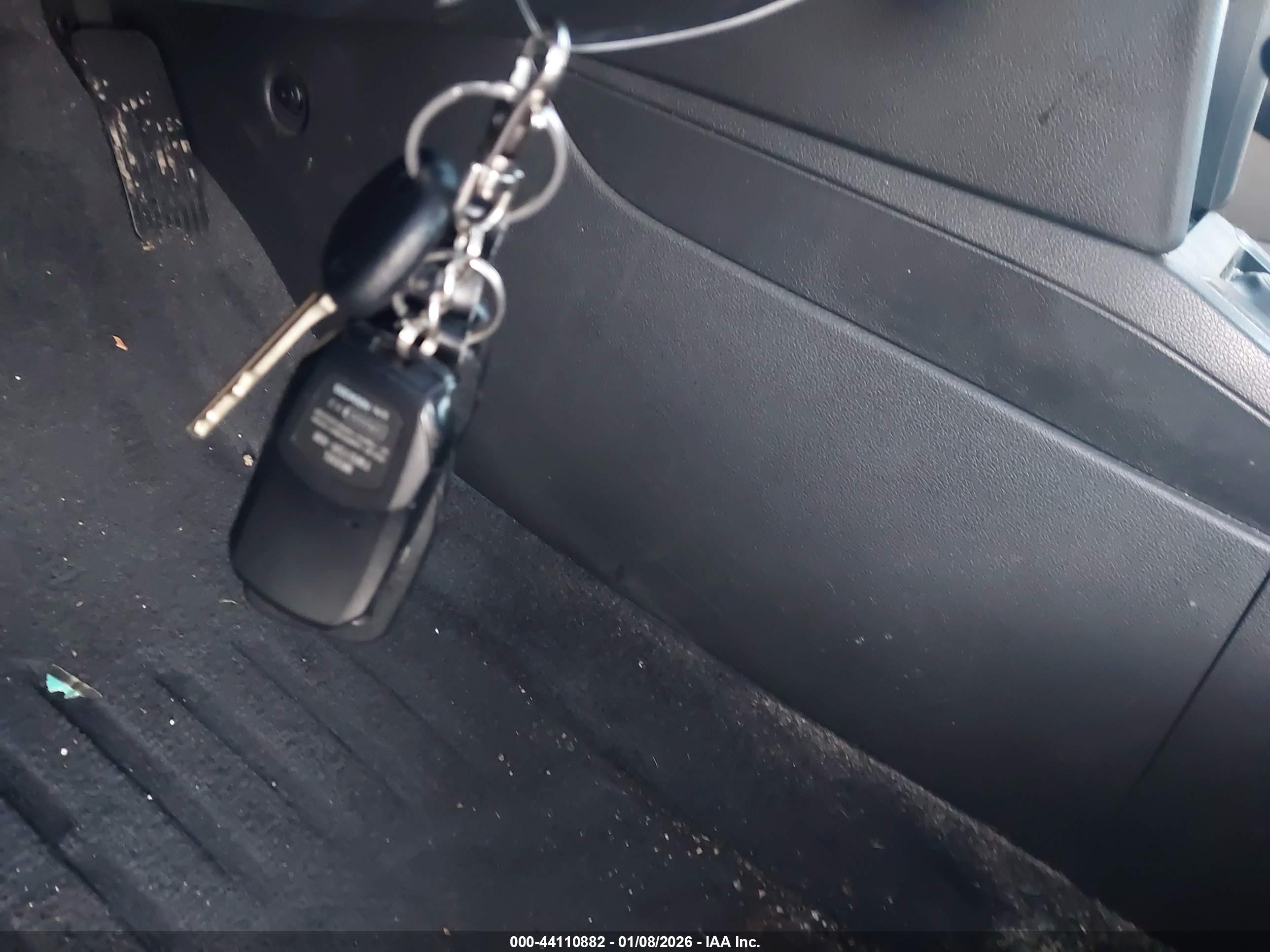 HYUNDAI ELANTRA image 11