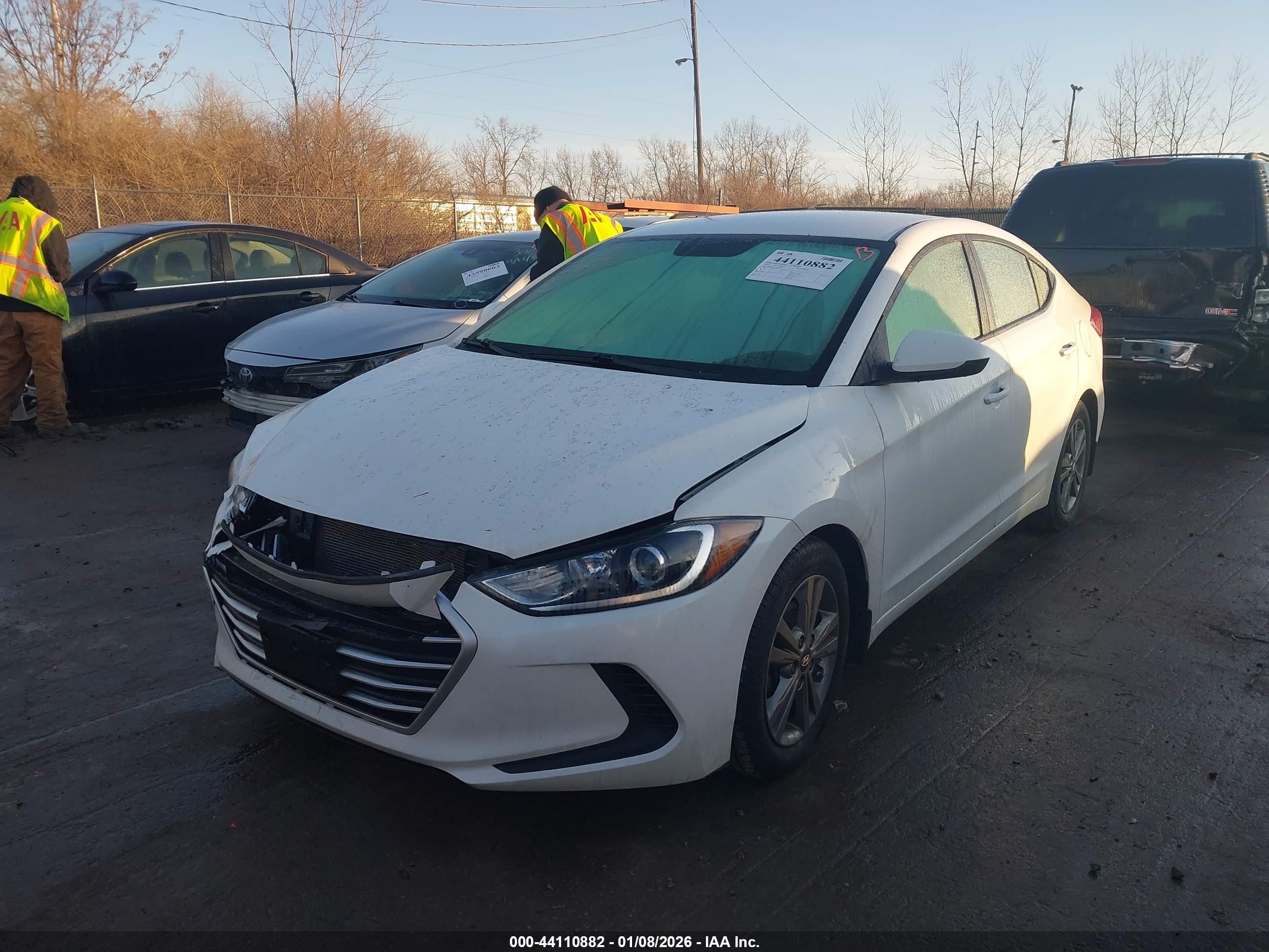 HYUNDAI ELANTRA image 2
