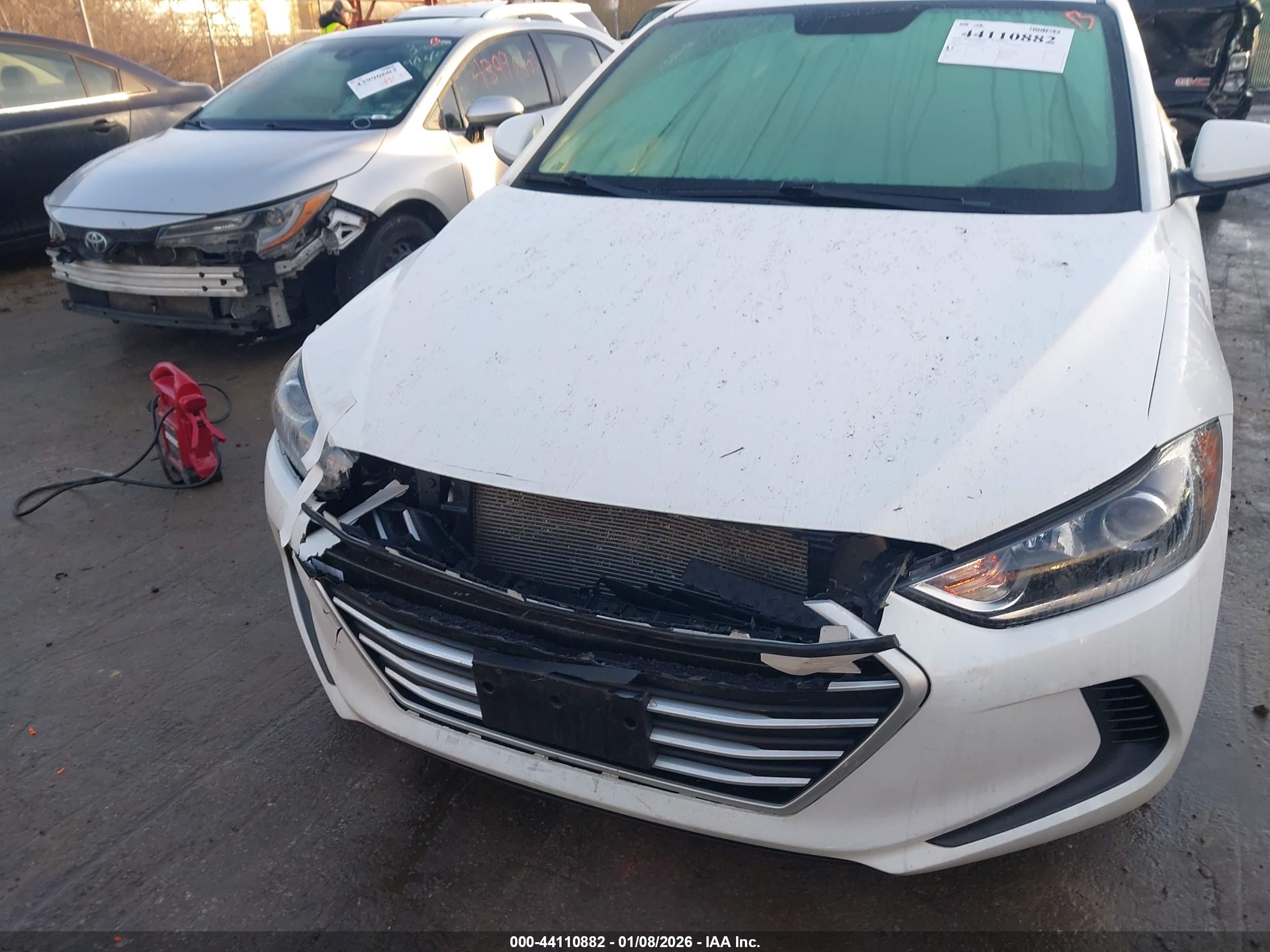 HYUNDAI ELANTRA image 6