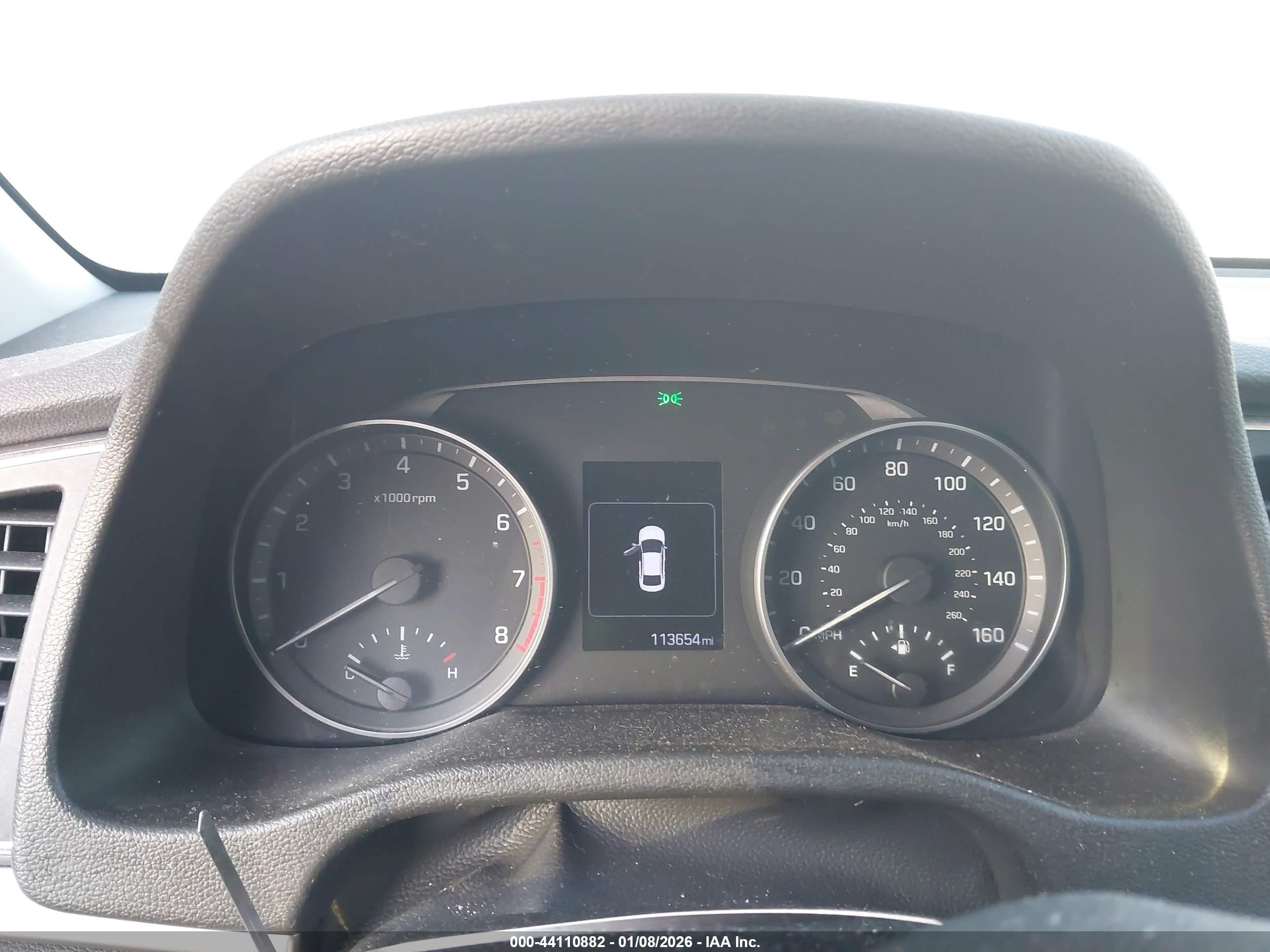 HYUNDAI ELANTRA image 7