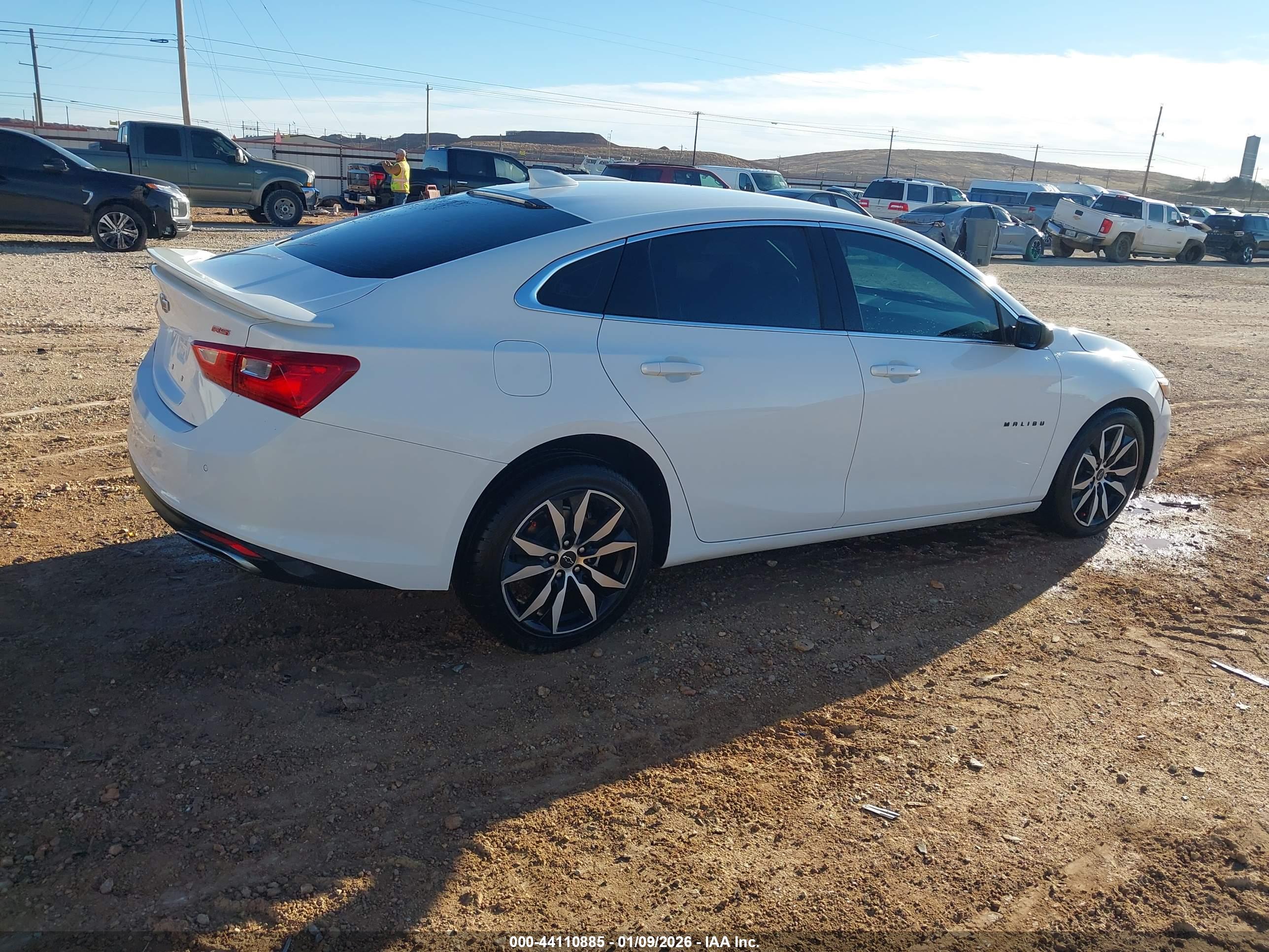 CHEVROLET MALIBU image 4